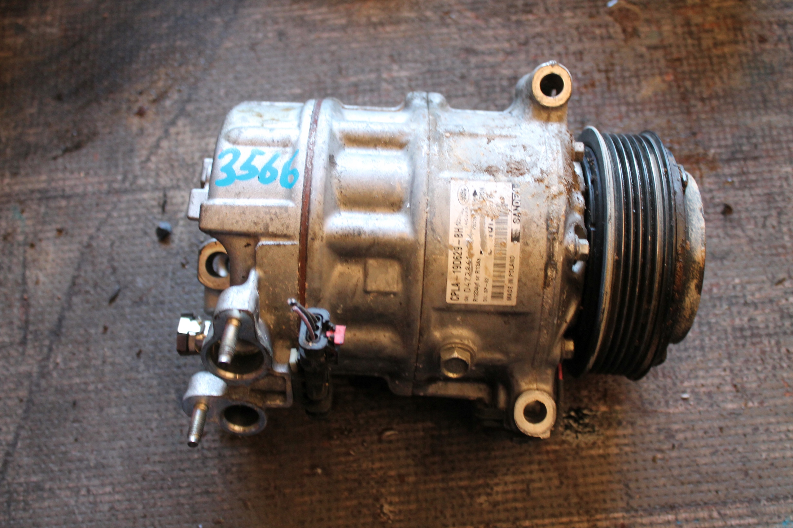 3566. компрессор кондиционера RANGE ROVER jaguar CPLA-19D629-BH