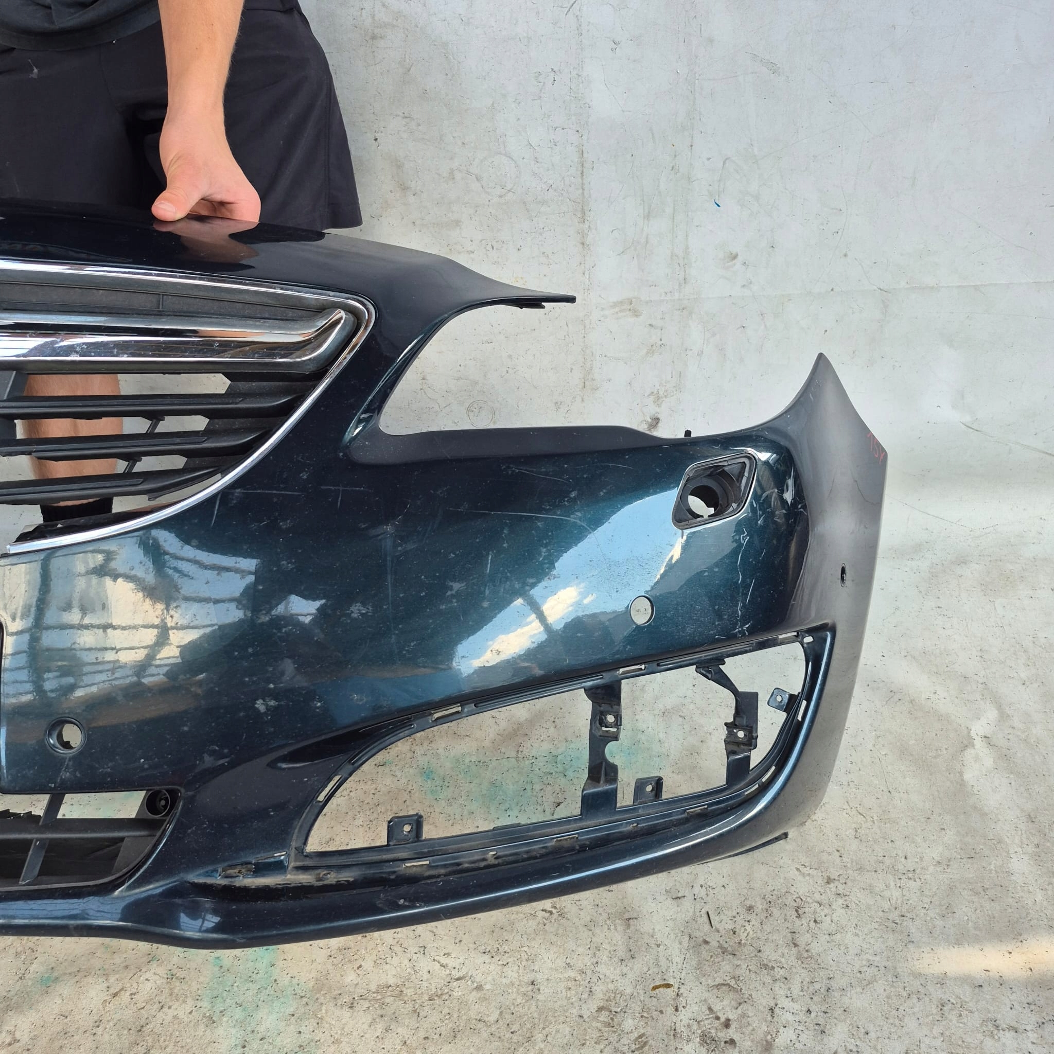 OPEL INSIGNIA A and 1 LIFT 13-17 bumper front front washer PDC