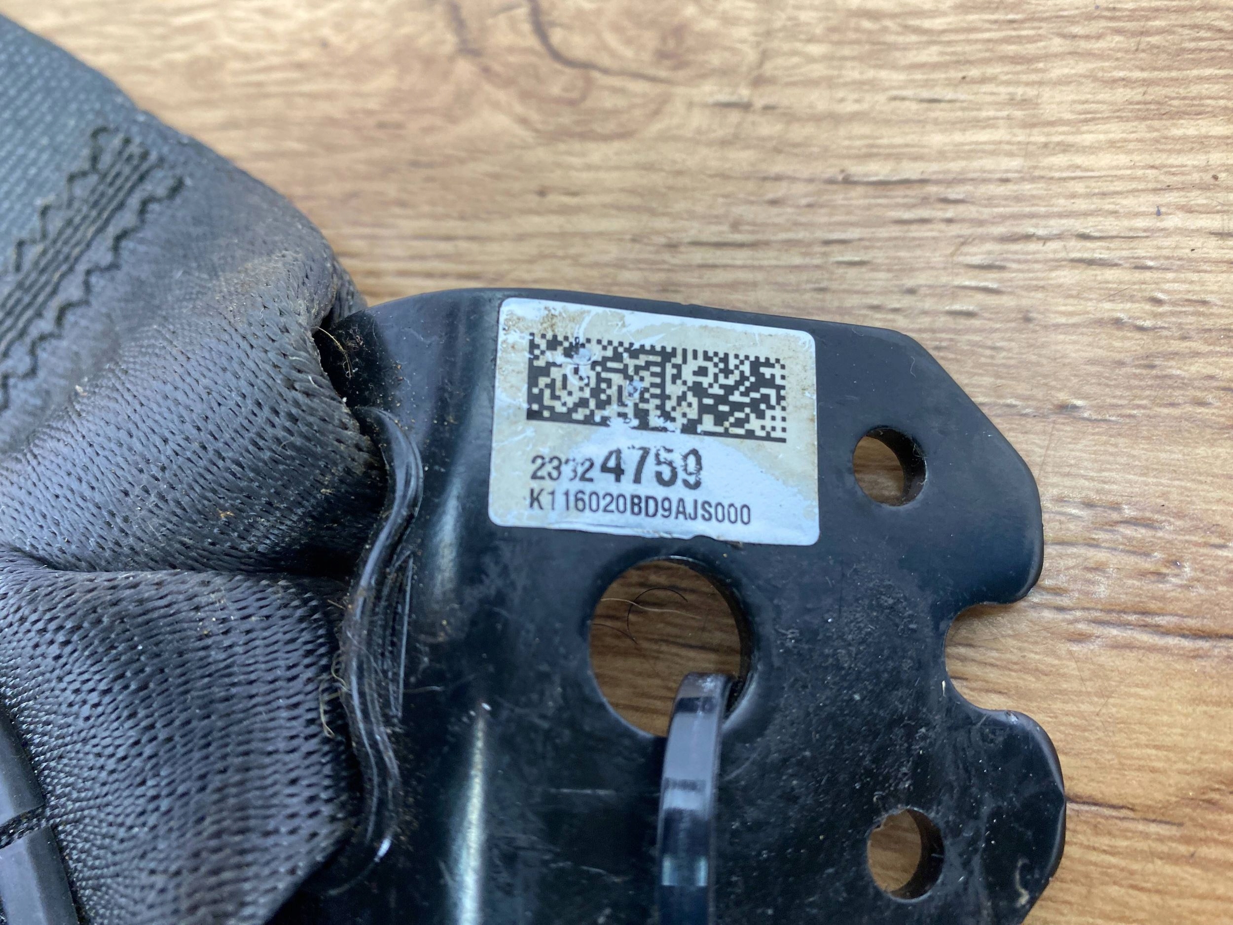 крепление ремня заднего Cadillac CTS III 2014+