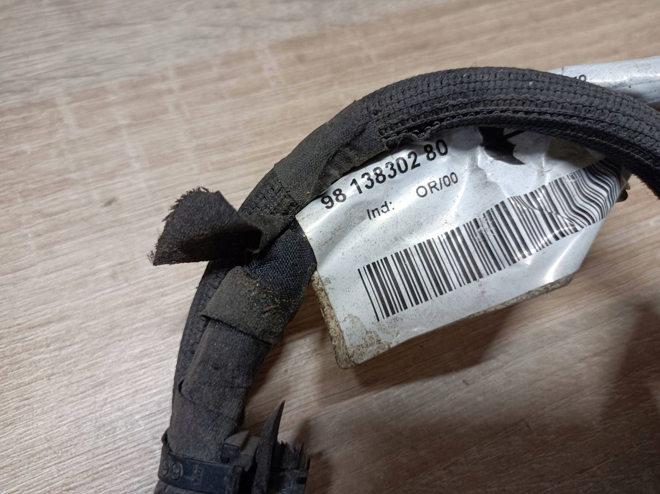 Batteriemanagement Sensor Peugeot 2008 und 9813830280
