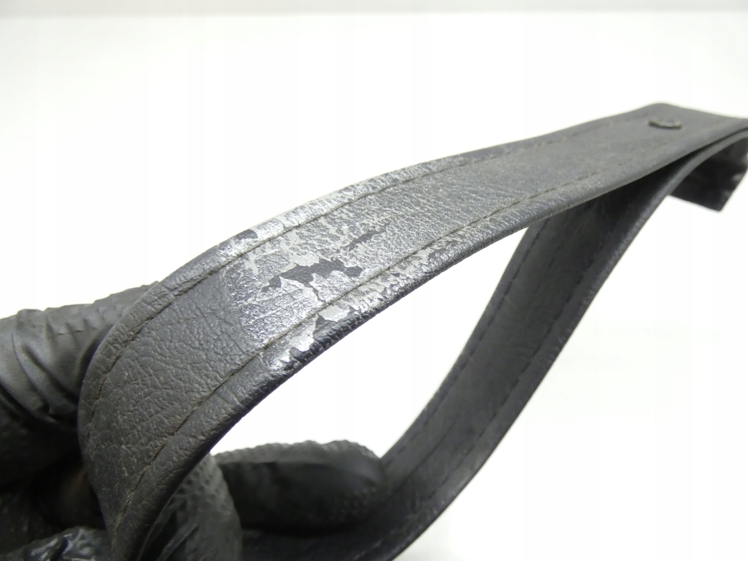 handle bracket bonnet boot MERCEDES VITO W638 96-03