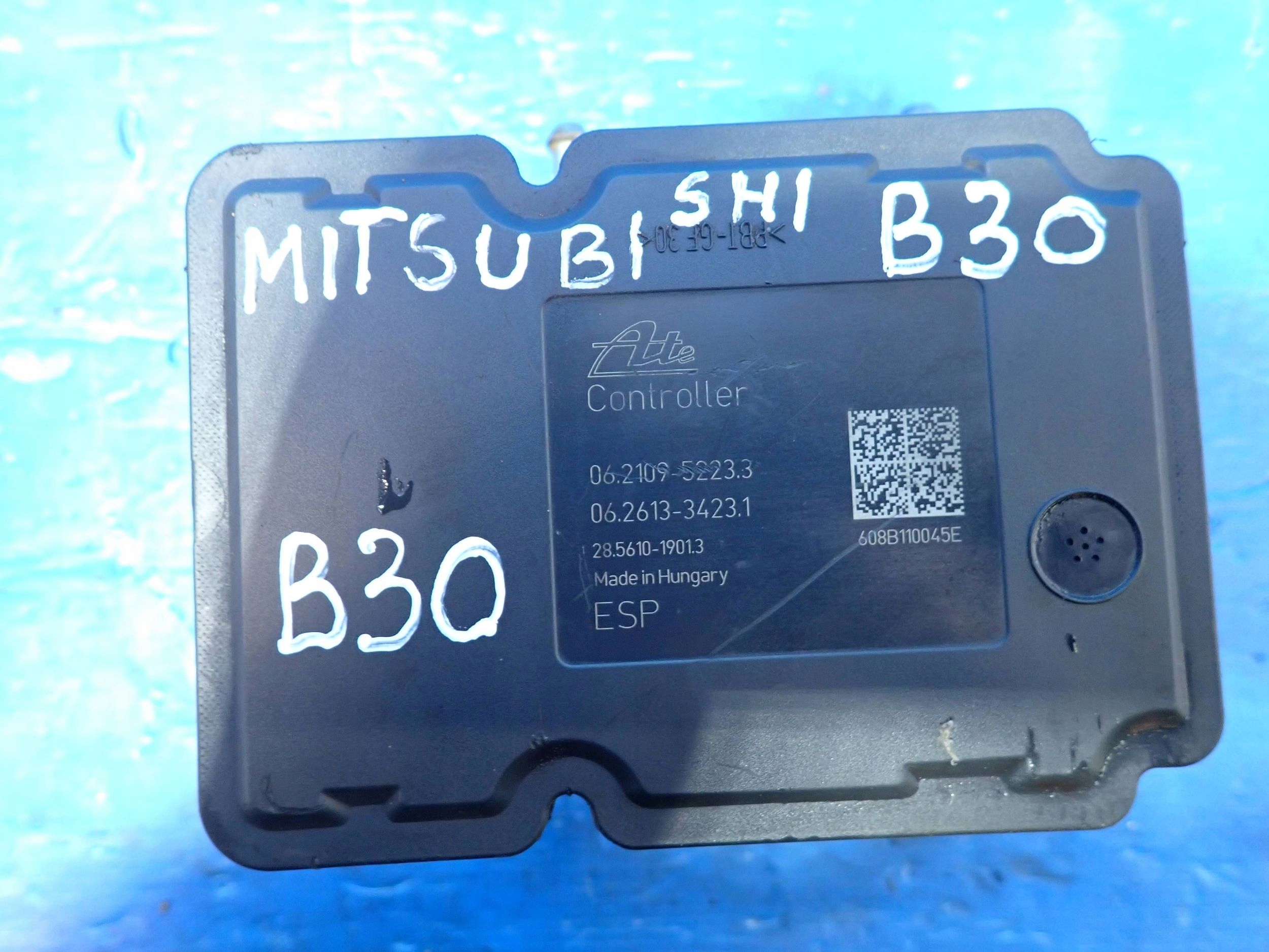 насос ABS 4670A352 mitsubishi LANCER 8 VIII 1.8 143 ЛС 00-08