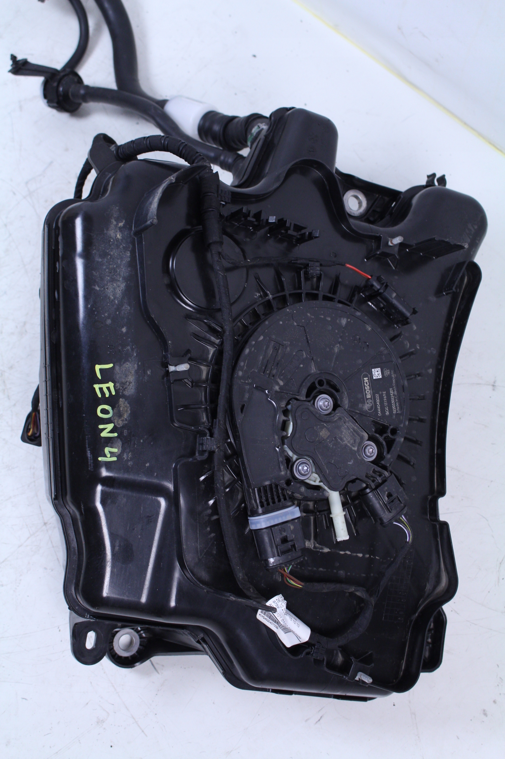 ZBIORNIK ADBLUE SEAT LEON 4 IV 22r. 2.0TDI Typ silnika Diesel