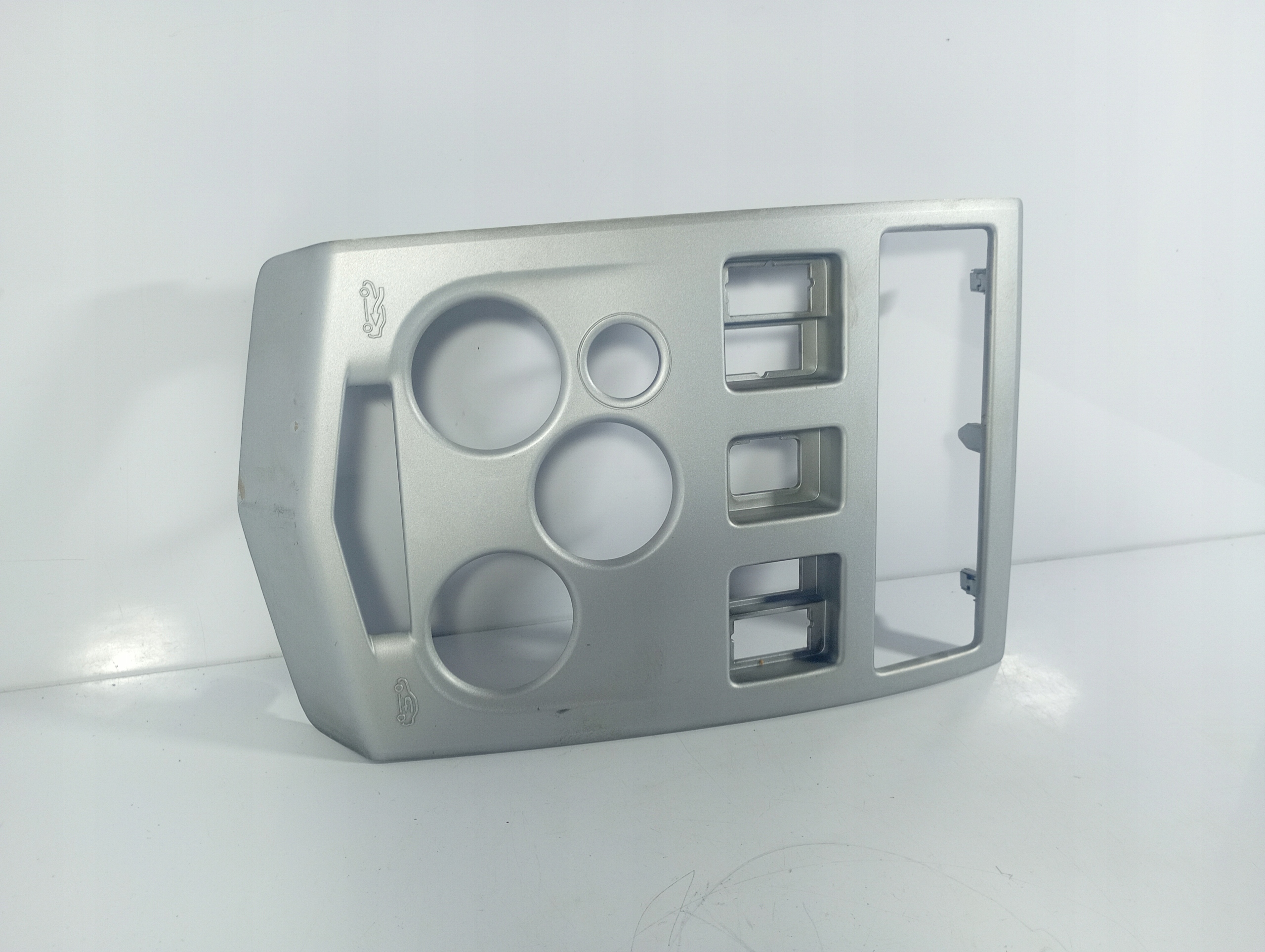 Dacia Logan Van 04-12 Châssis Console Moyen OE 8200751186