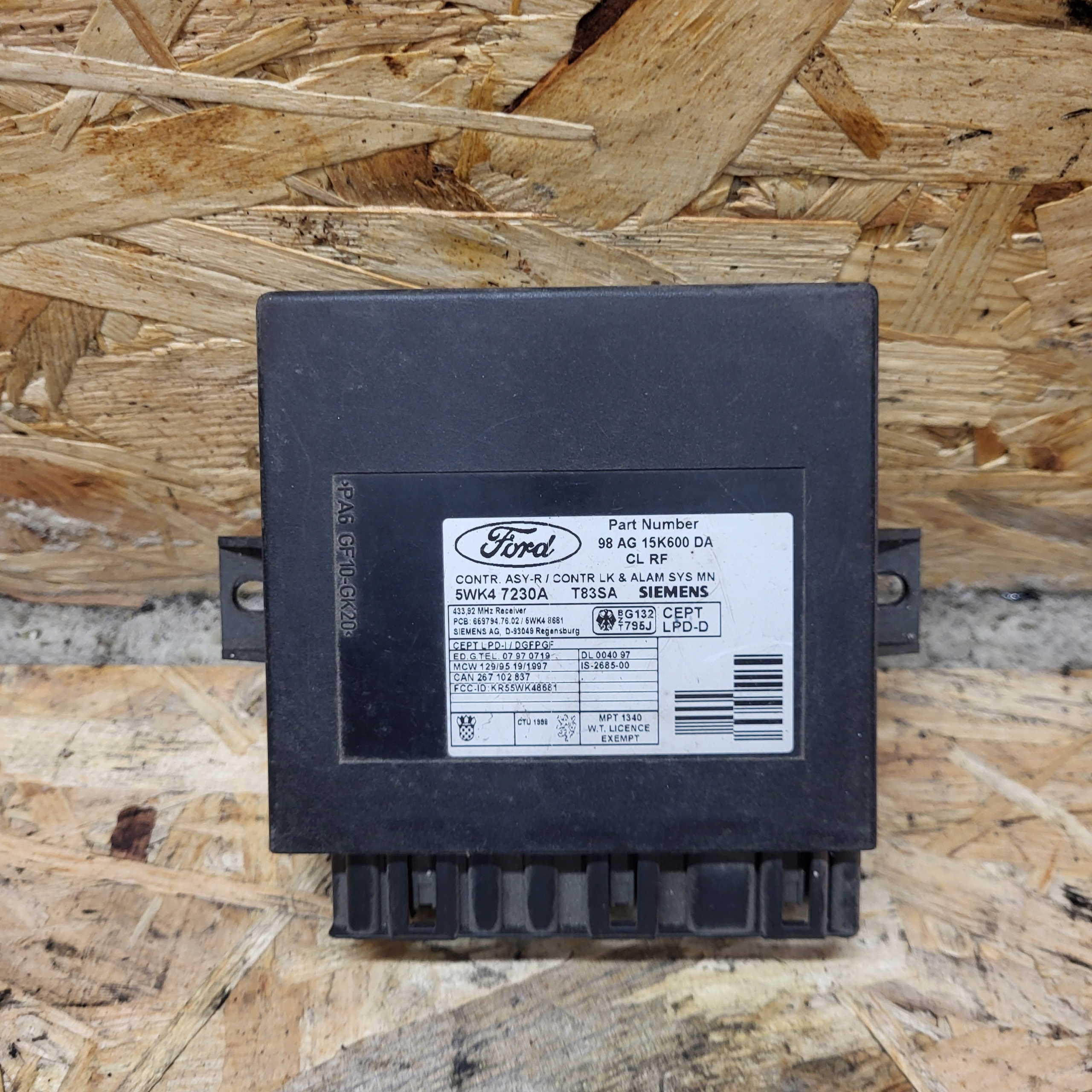 FORD Unité commande confort 98AG15K600DA