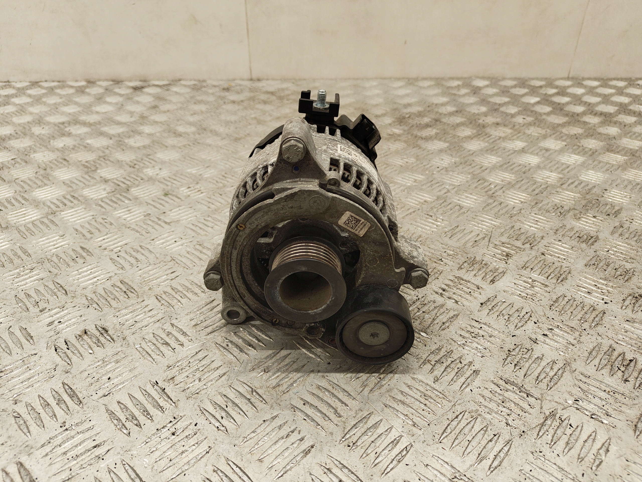 BMW F45 alternator 8634124