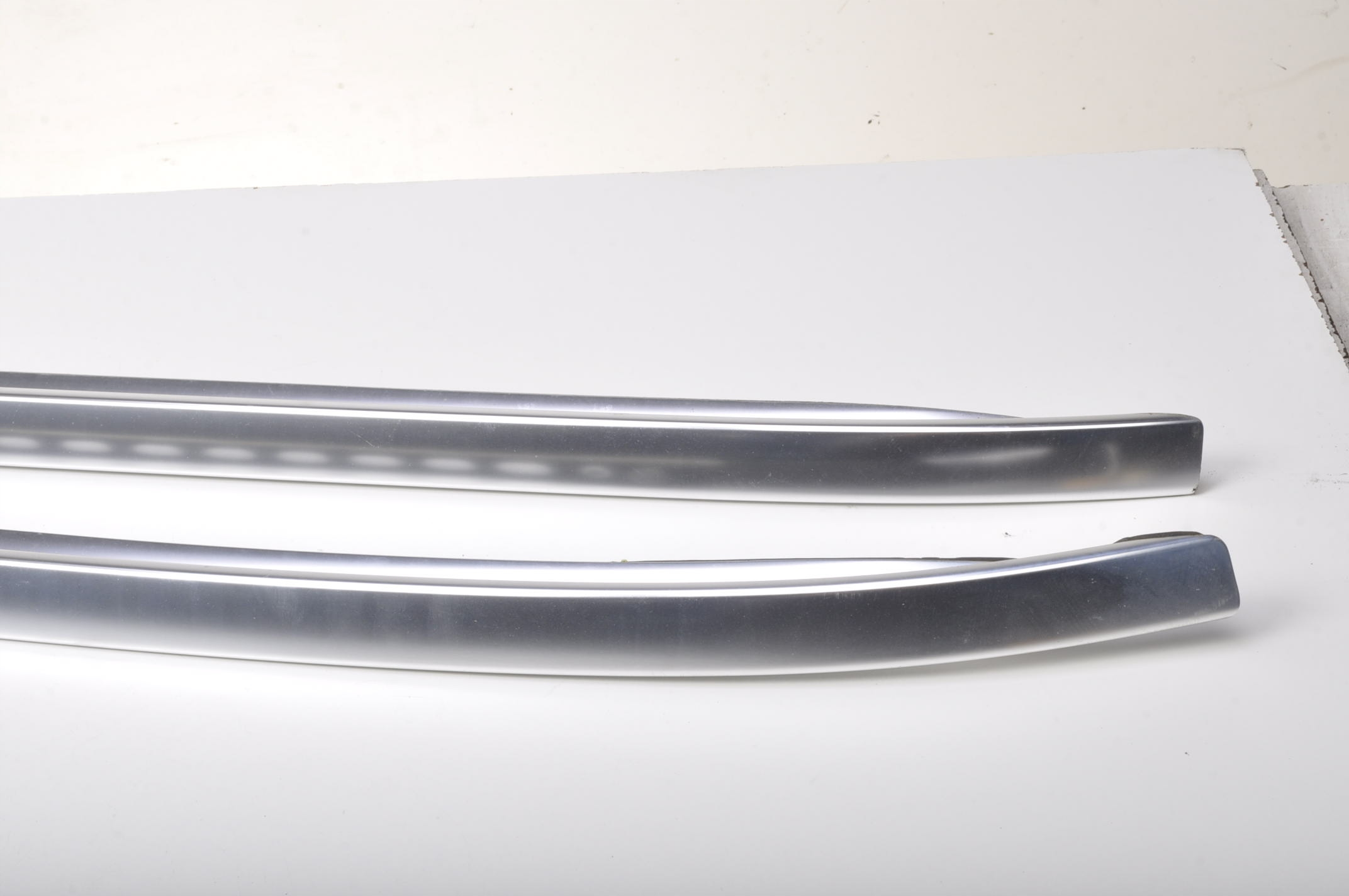 VOLVO V60 II RELINGI DACHOWE 31448859 31448858 Numer katalogowy części 31448859 31448858