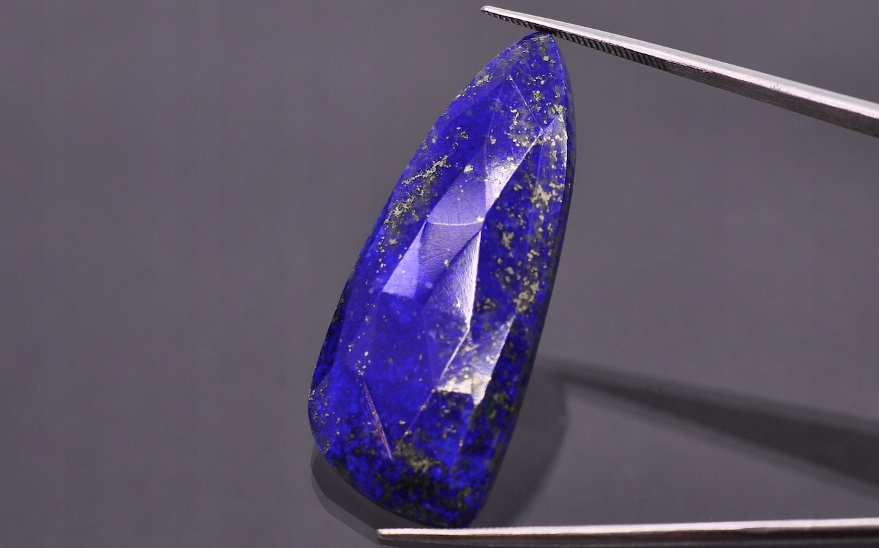 Lapis lazuli rozeta fantazijní 40x17 mm