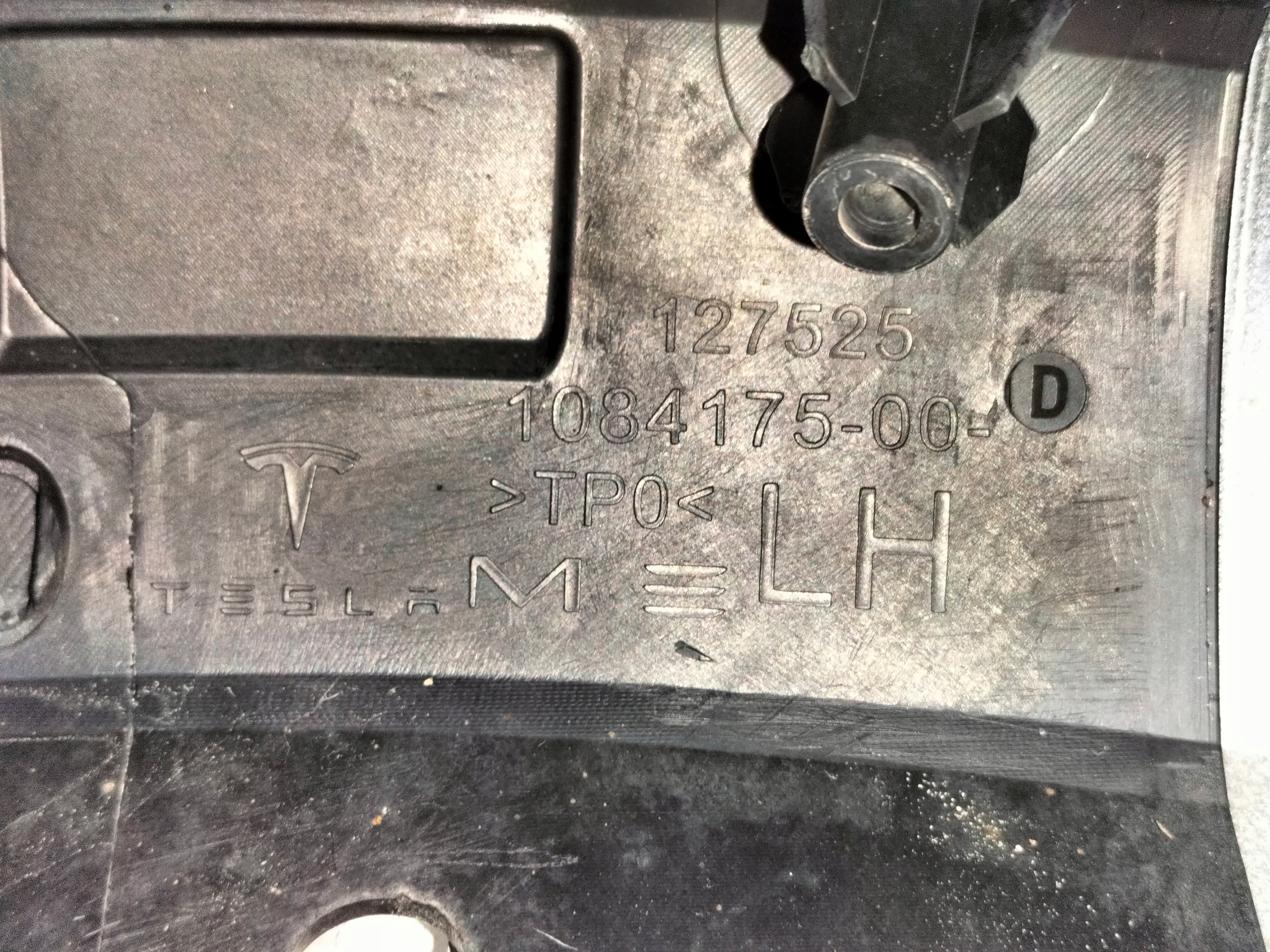 nárazník predný predok TESLA MODEL Y 20