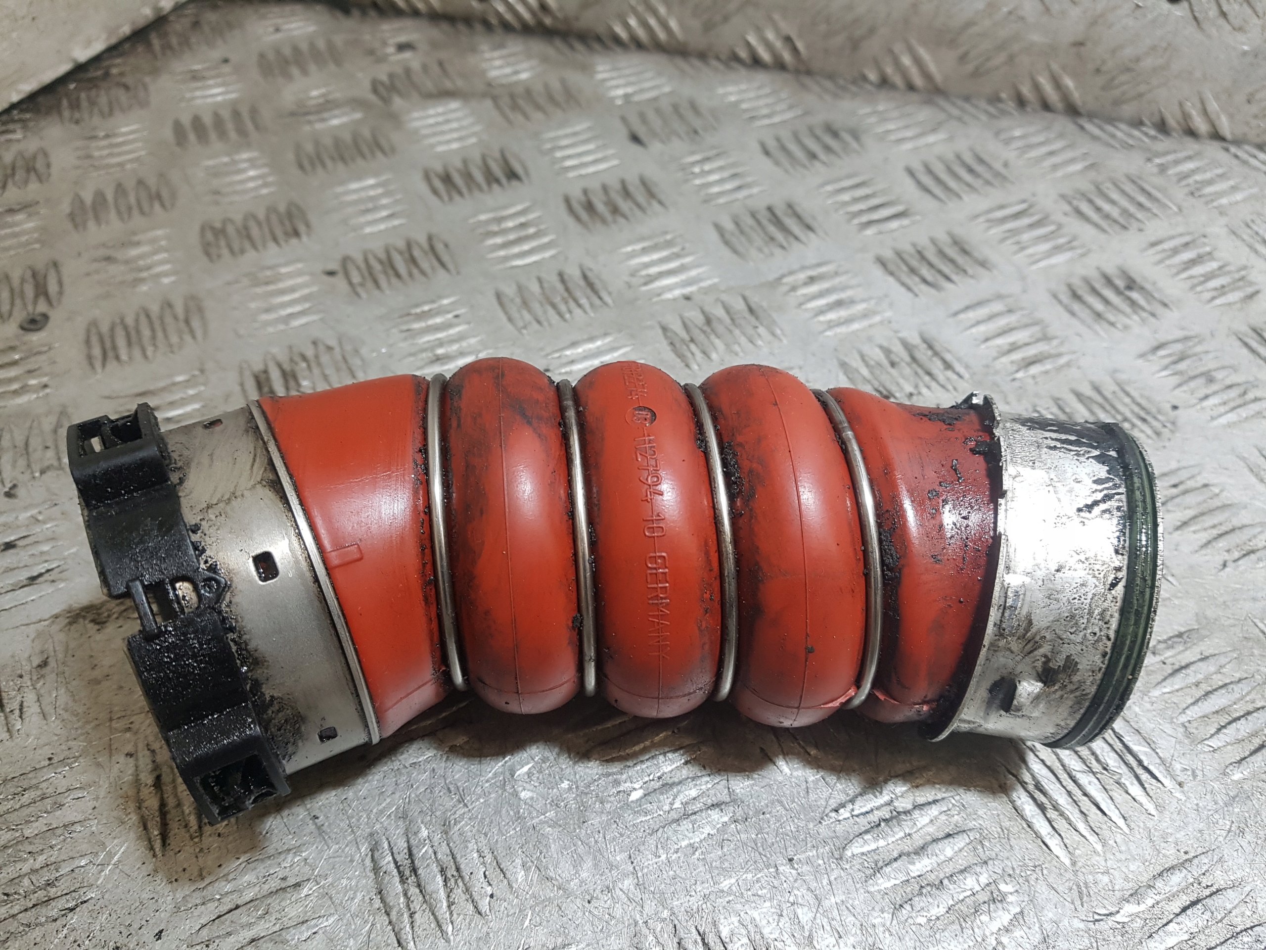 rohr Schlauch intercooler turbo BMW E90 7812274