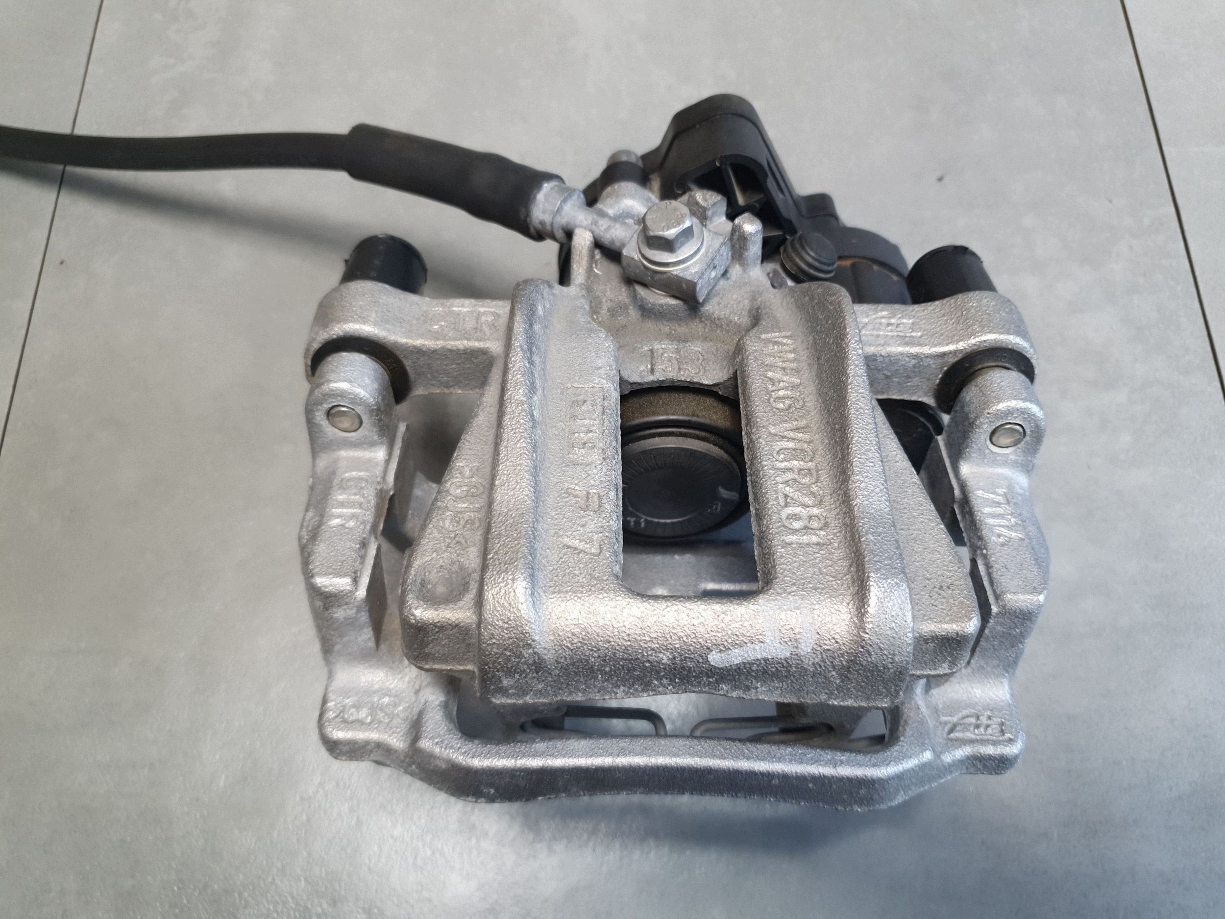 Audi A3 8Y caliper brake left rear part rear 5R3615405A