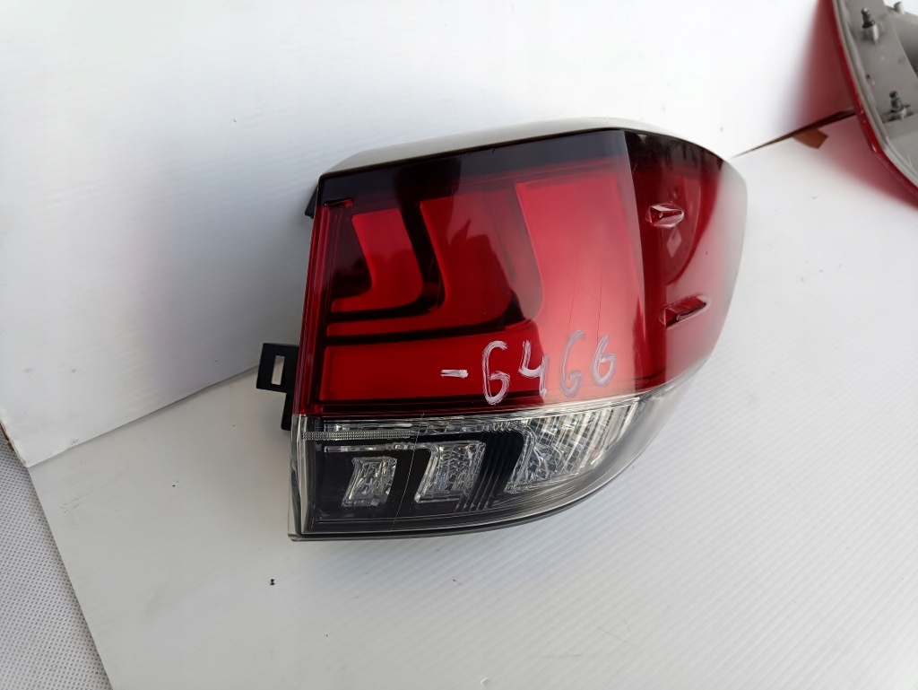 Lexus RX HXU3 Rückleuchte Rearlamp - Thumbnail 2