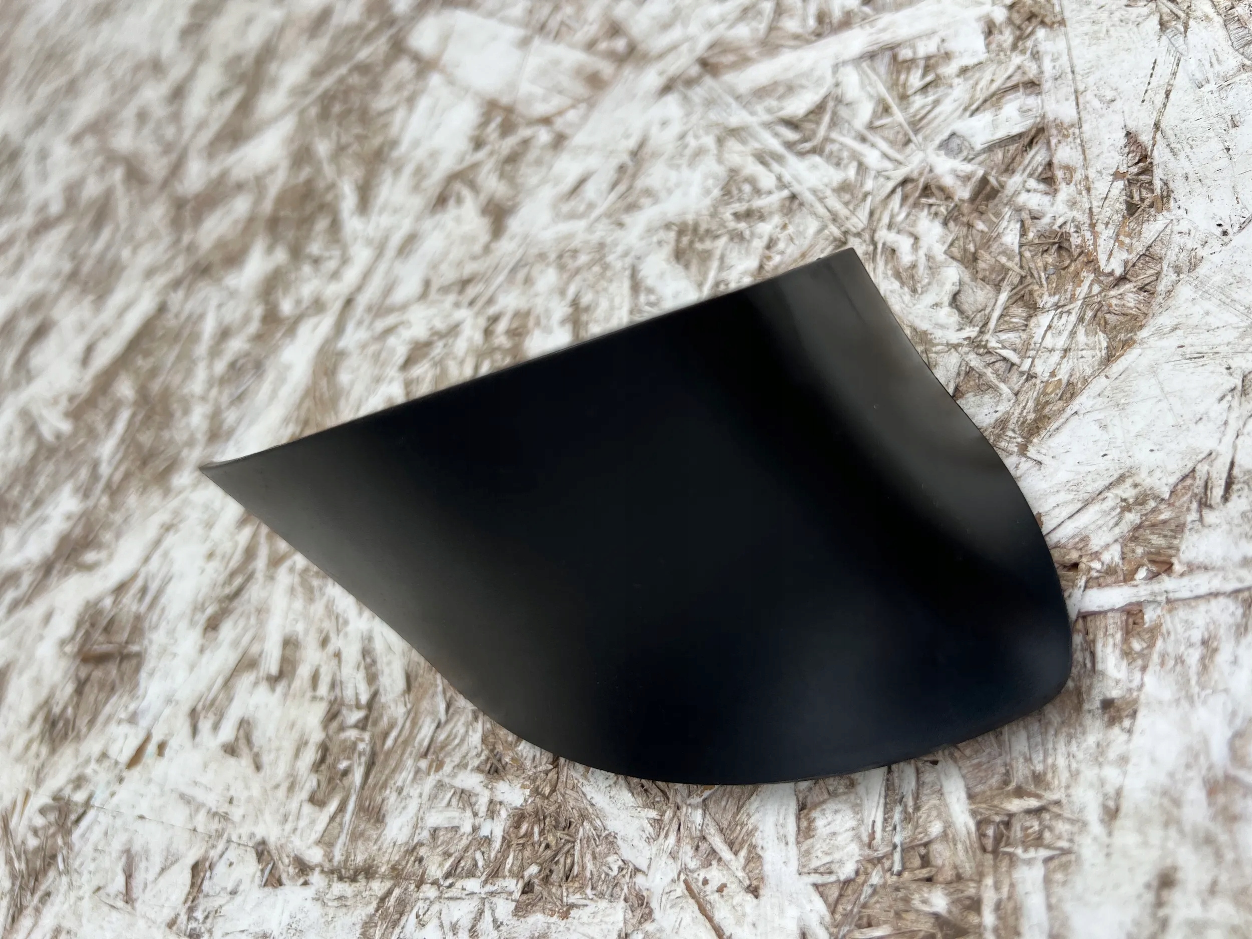 OBUDOWA MOCOWANIE LUSTERKA PRAWA MAZDA CX5 II 2017