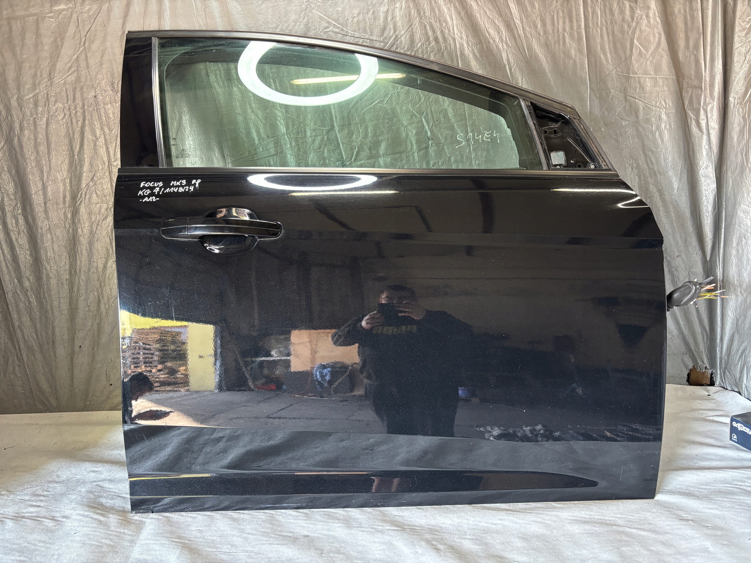 door right front Ford Focus MK3 III 3 przedlift HB 5D k: FB