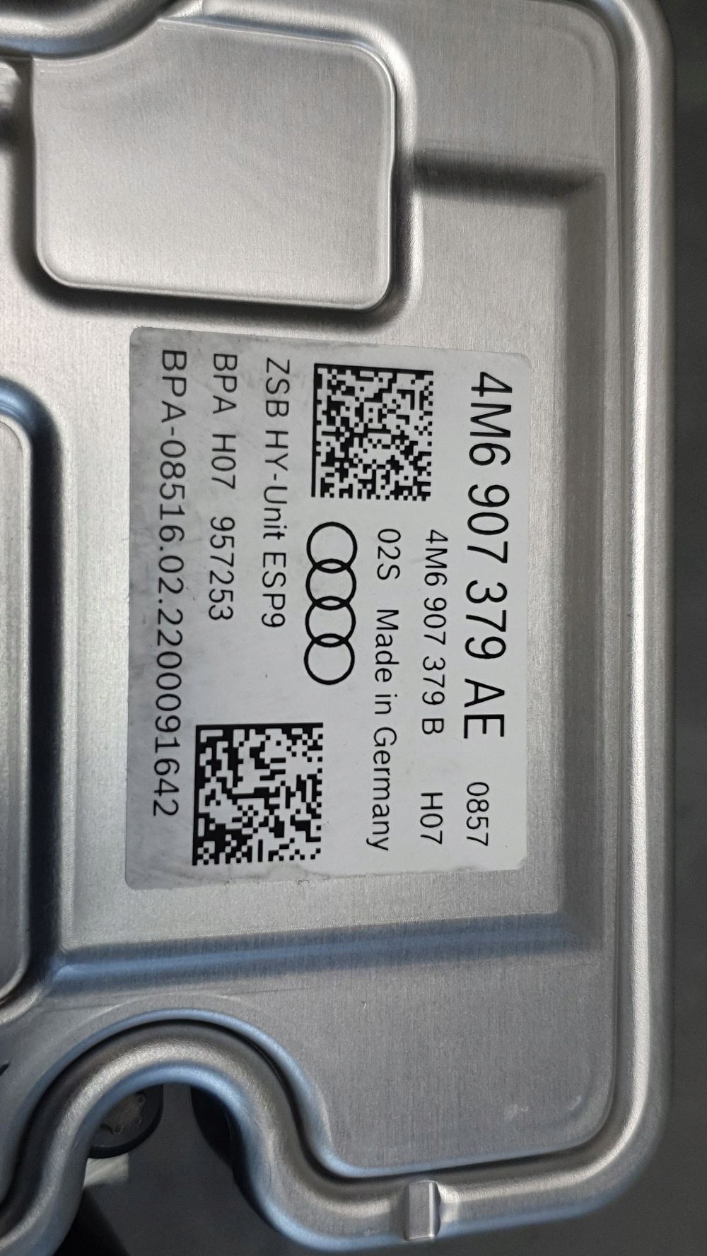 Audi Q8 pump control unit ABS 4M6614517AT 4M6907379AE