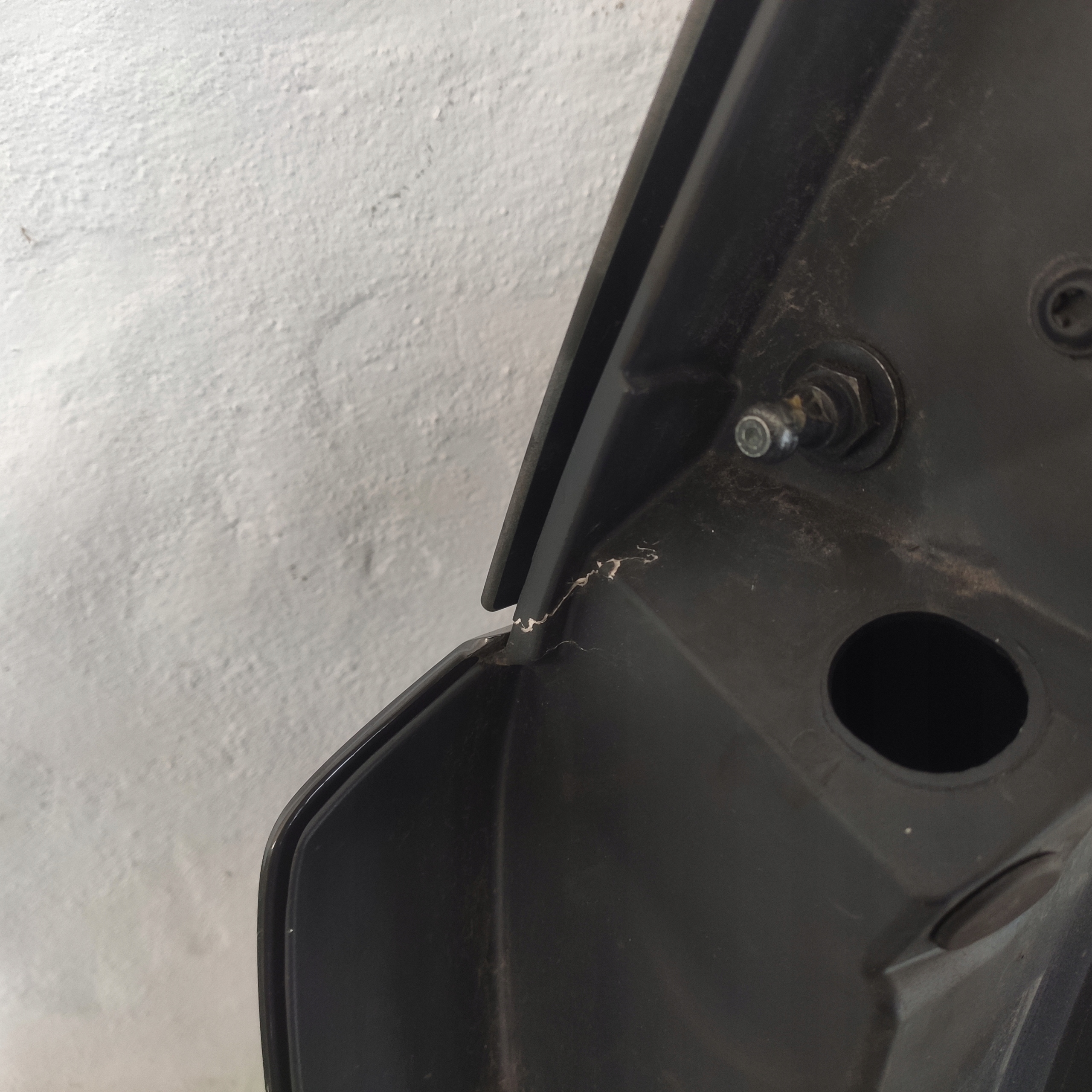 VOLVO XC60 II 2022 trunk door boot colour 731