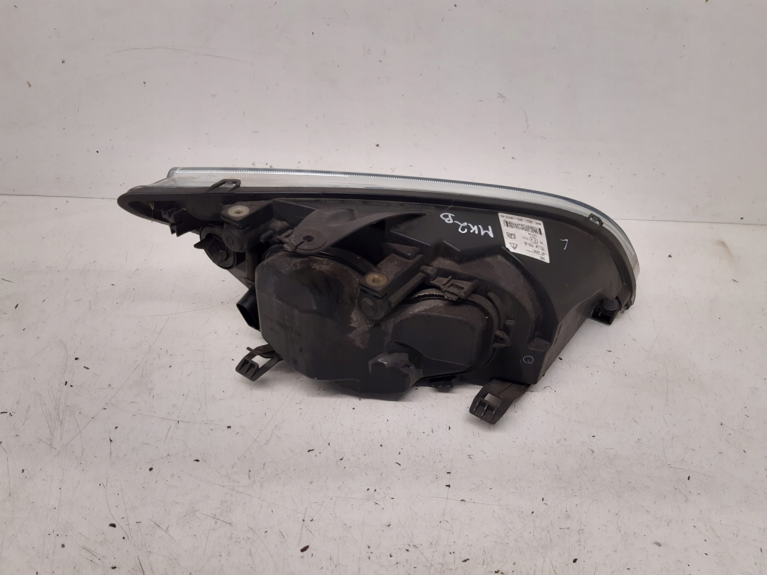 light left front europa 4M5113W030C Ford Focus MK2