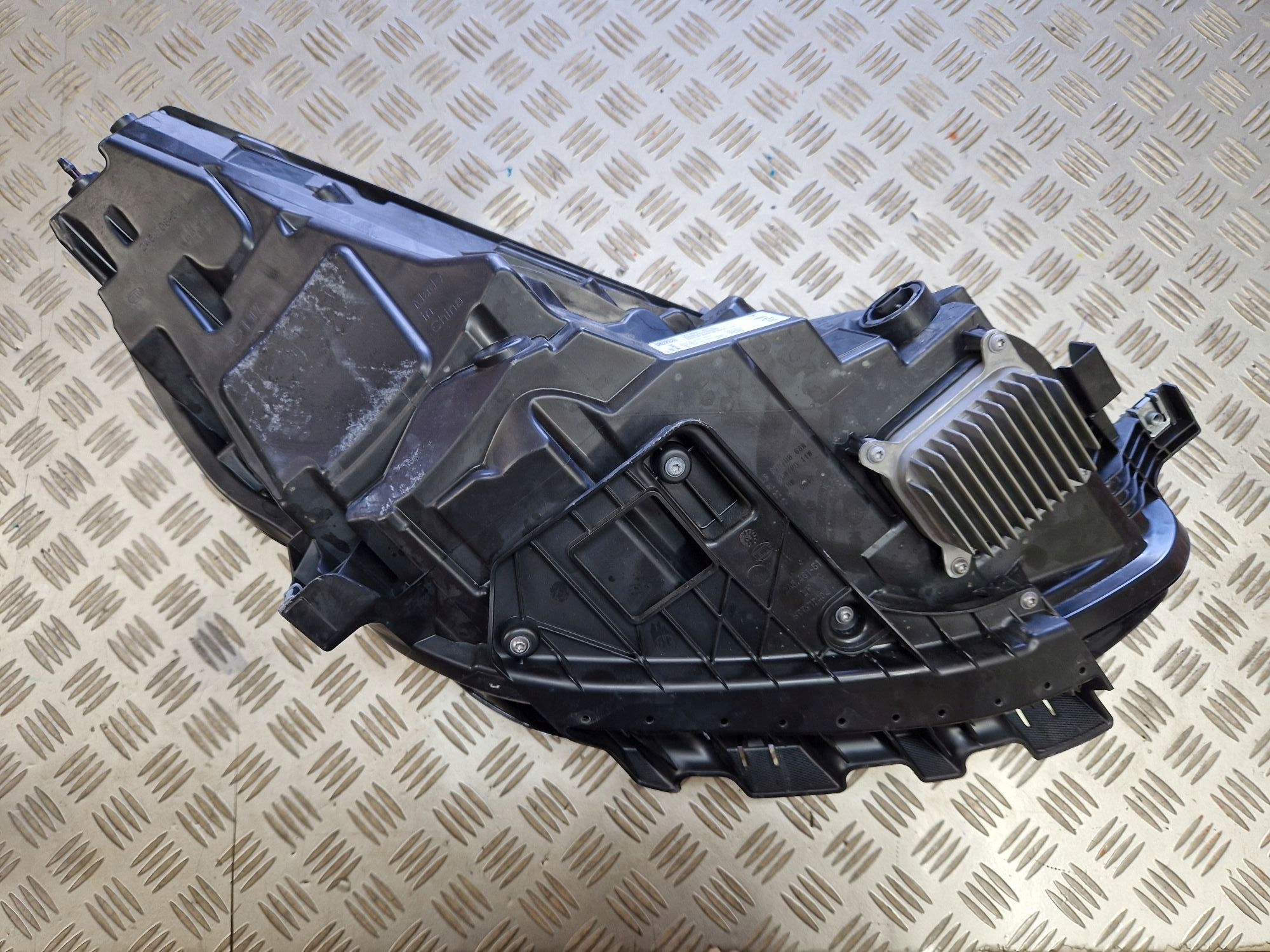 light front left LED TESLA 3 LIFT TESLA Y 2021R->