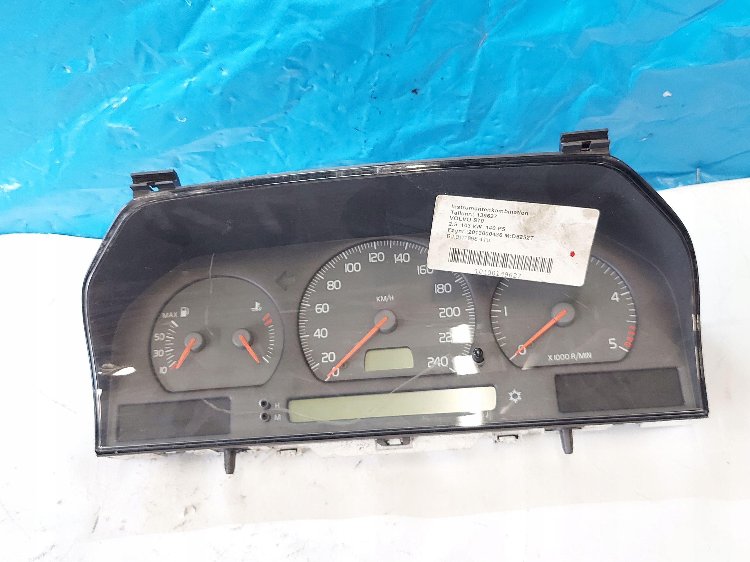 dials clock VOLVO S70 2.5 B 9472523