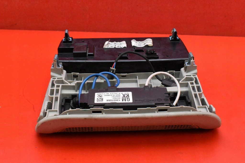 light lighting of the interior front 39217623 OPEL INSIGNIA B 17-20