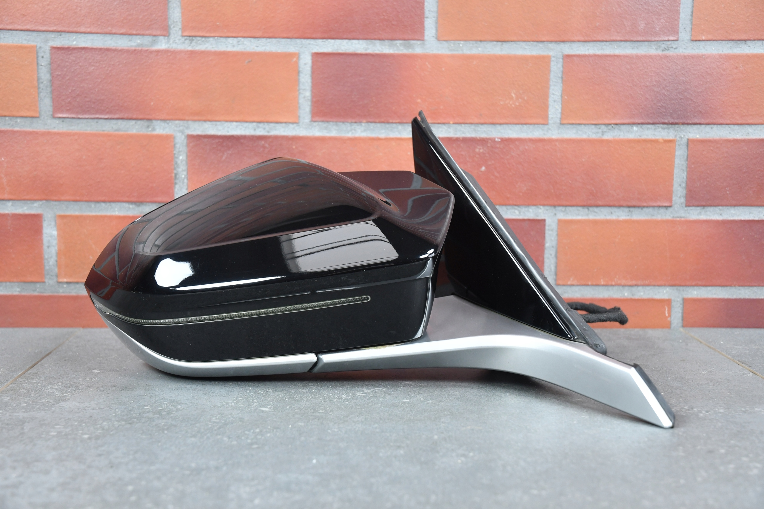 mirror right BMW 5 G60 G61 m-packet RHD