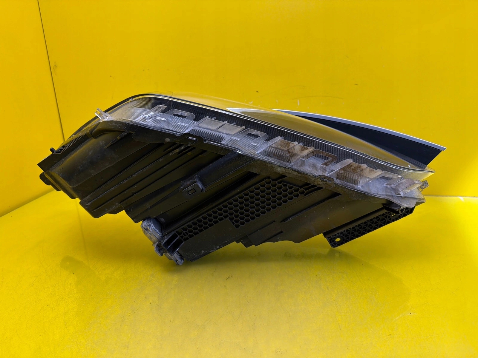 light right front Byd Tang II 2 Full Led 18- LH STE-4121010C