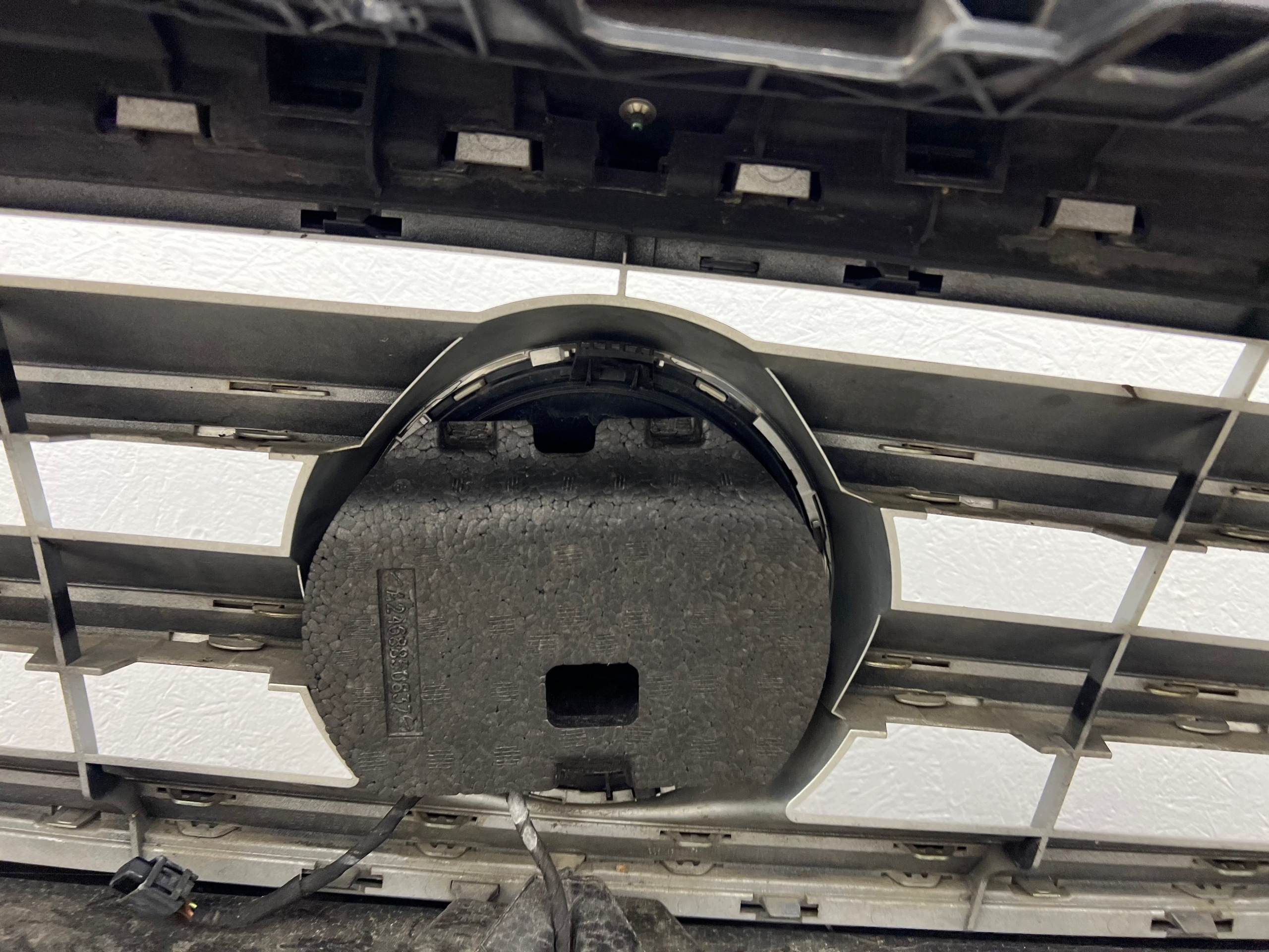 bumper front below RADAR MERCEDES B W246 2011-2014 paint 761 W colour
