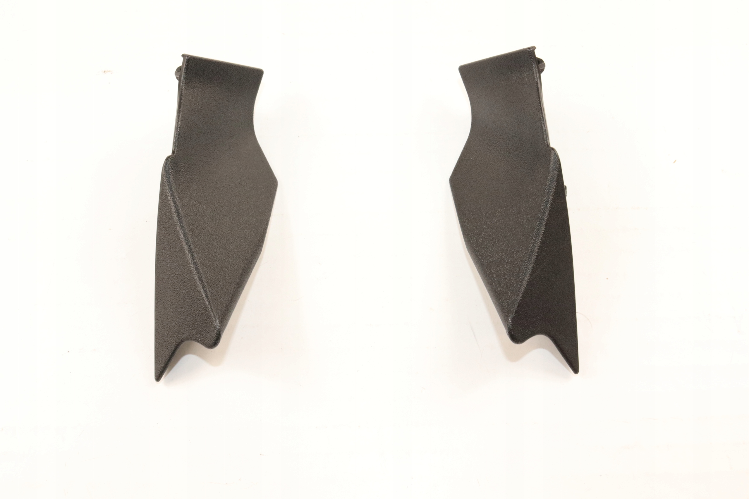 39028895 39028894 - OPEL CROSSLAND ПЛАСТИК ЛИСТ ПРОФИЛЬ ЛЕВЫЙ И ПРАВЫЙ