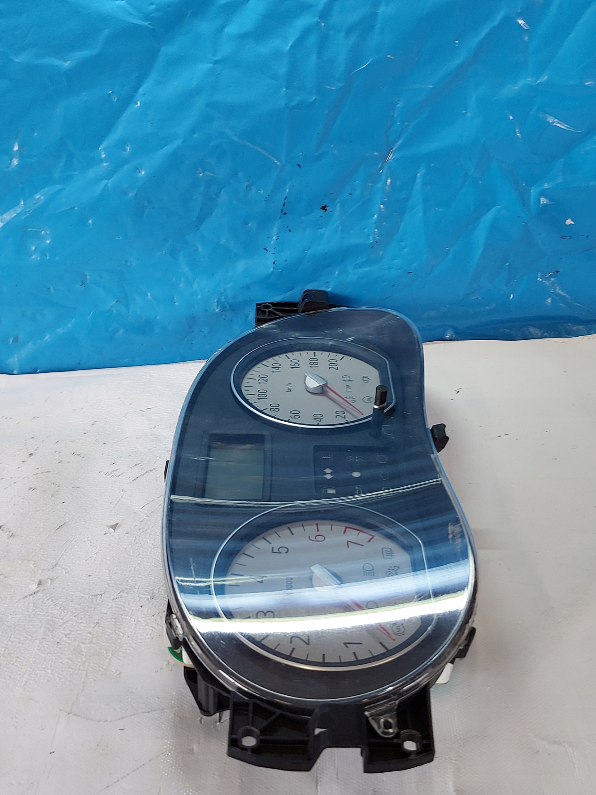 dials clock DACIA SANDERO 1.6 16V P8200733621
