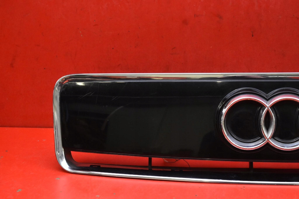 front PREKLADgrill black CHROM 8Z0853631 AUDI A2 8Z 99-05