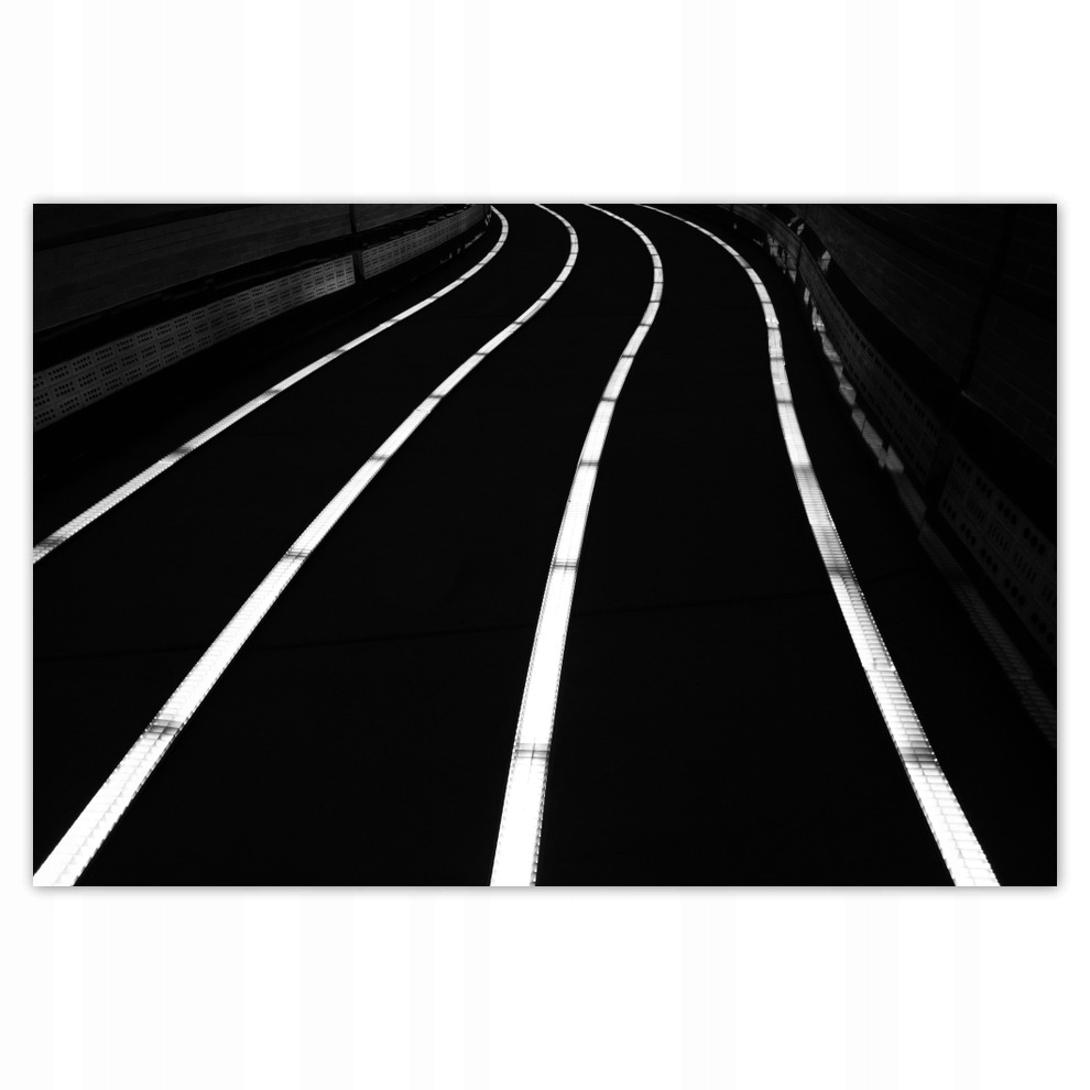 

Plakaty 93x62 Pasy Droga Noc