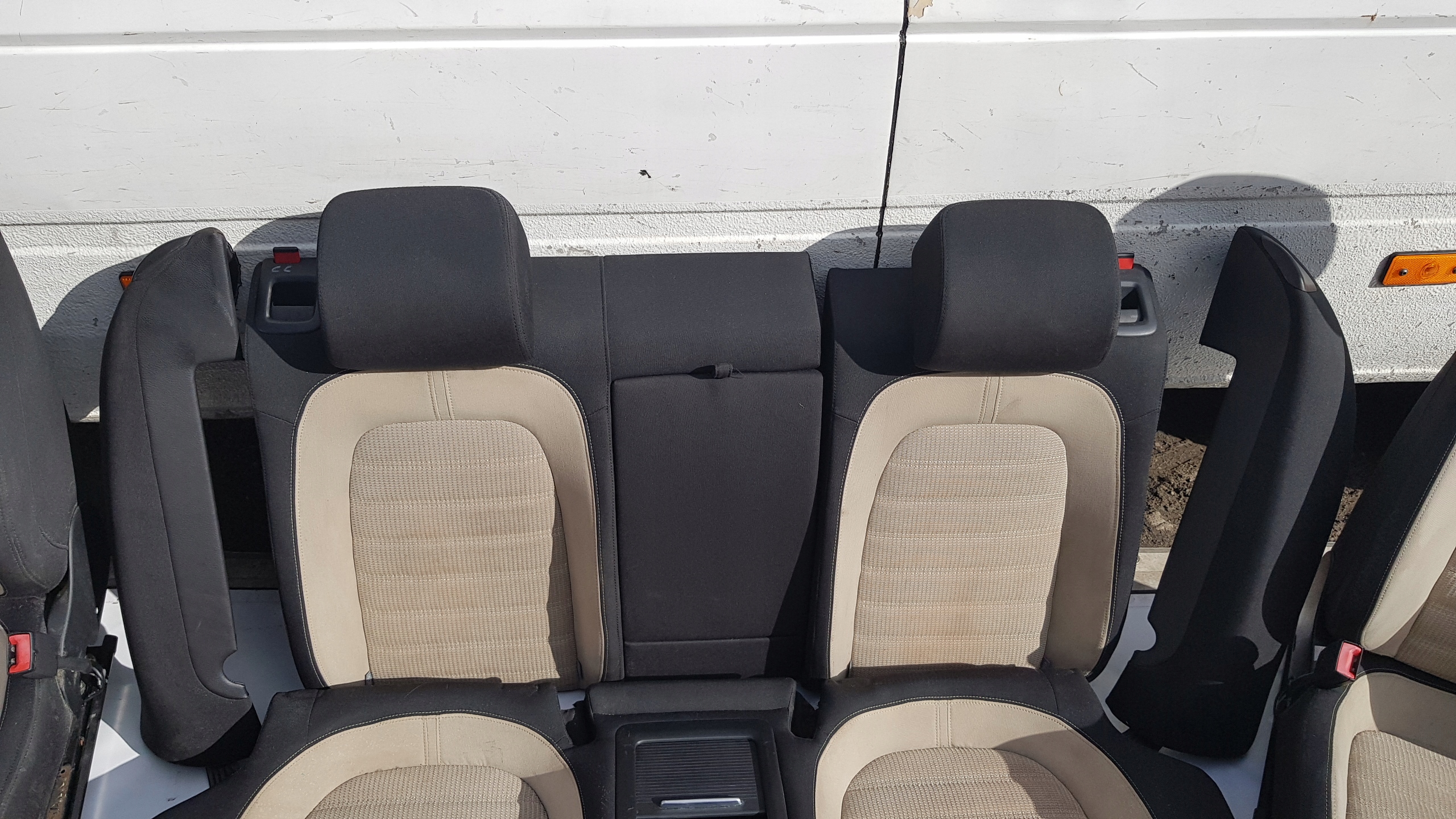 кресло диван обивка vw Passat CC