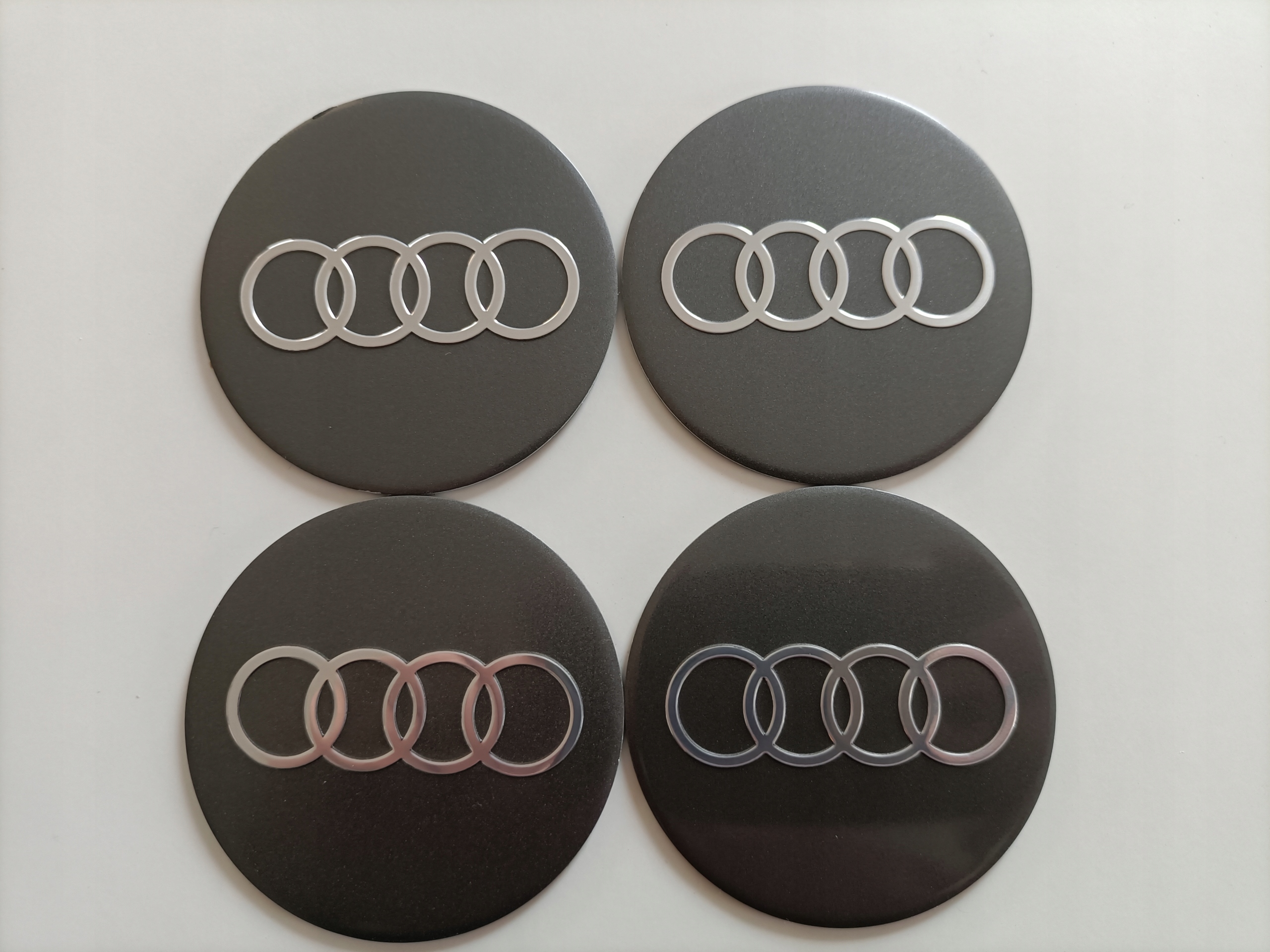 

Emblematy Naklejki Na Kolpaki Alu Felgi Audi 60mm
