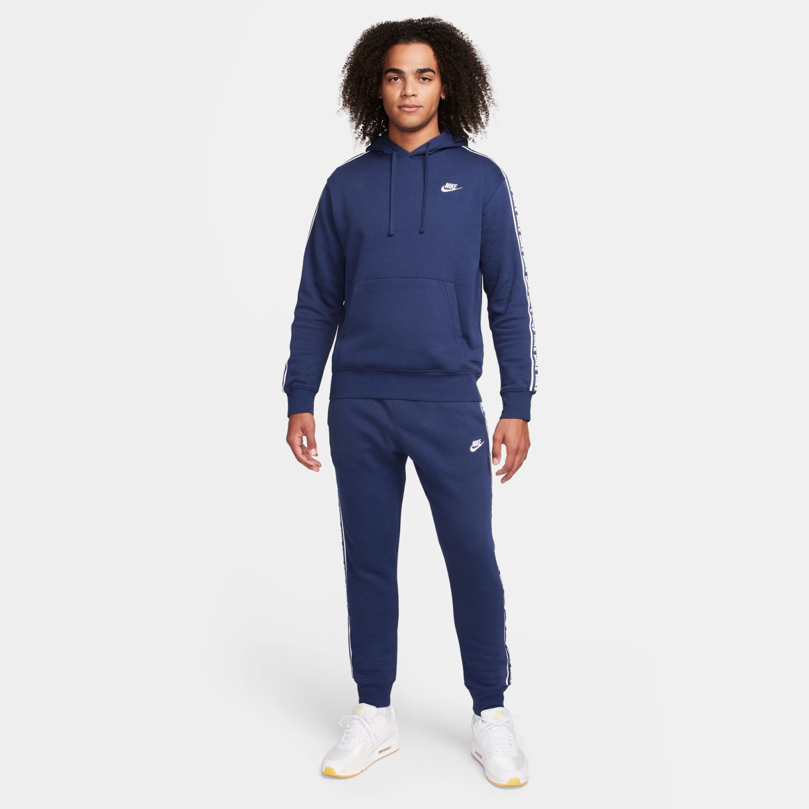 Pánske komplety a súpravy Nike Club Fleece M Graphic Hood Tracksuit