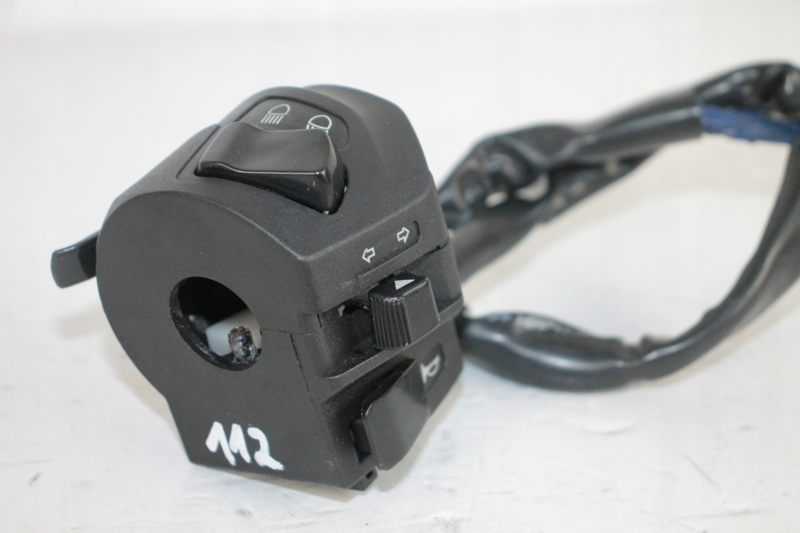 KTMRC390 00112 - KTM RC 390 125 18 + ЛІВИЙ ПЕРЕМИКАЧ