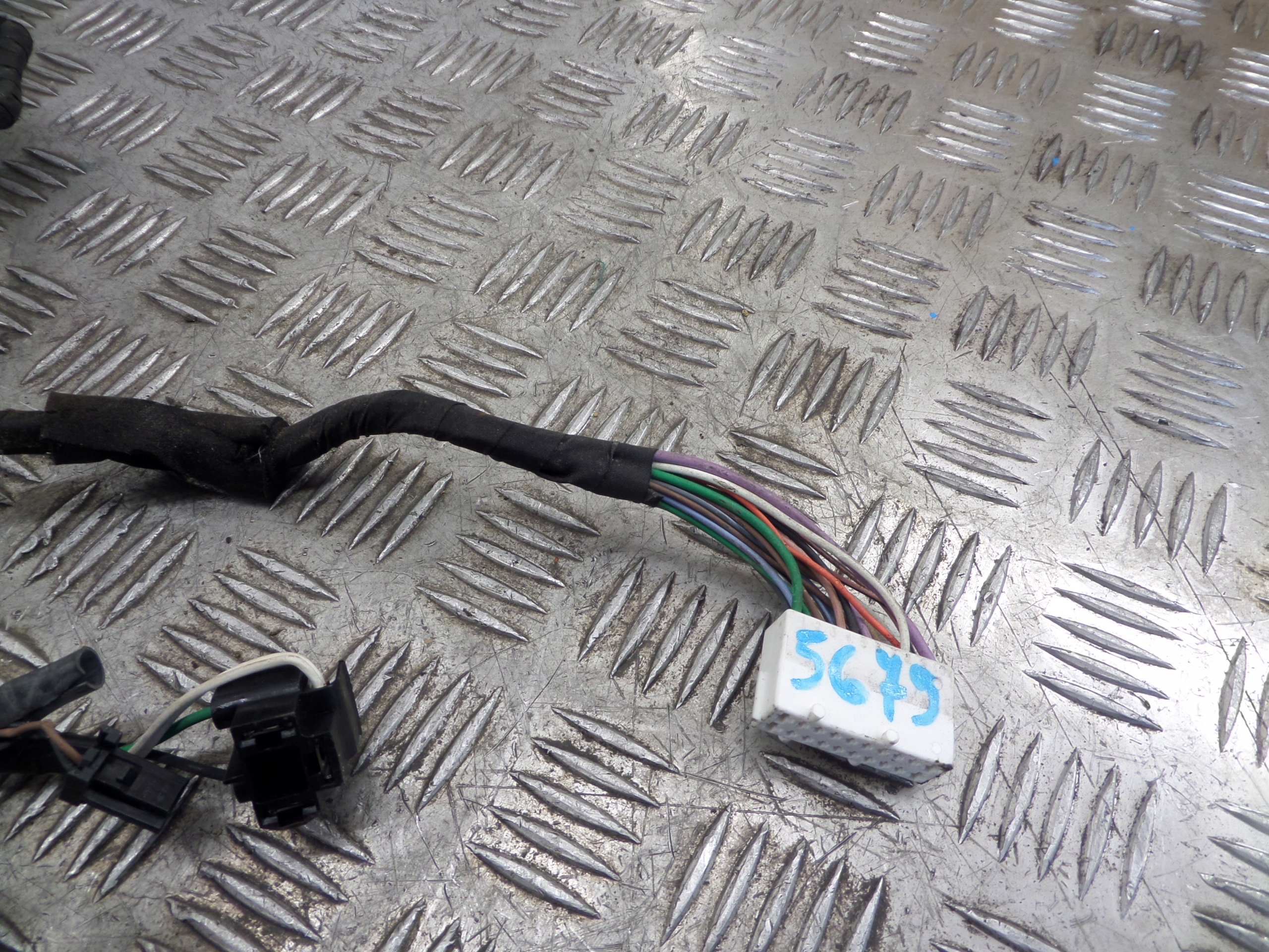 MERCEDES CITAN wiring bundle 240127670r