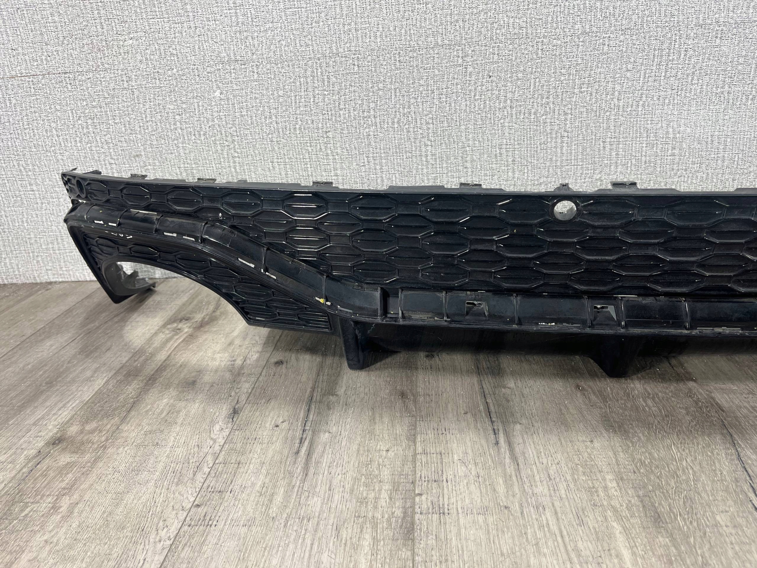 AUDI Q8 RS RSQ8 2019-> SPOILER stoßstange heck 4M8807568F