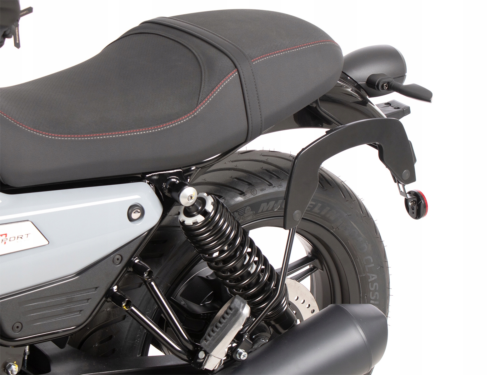 Čierny bočný nosič C-Bow pre Moto Guzzi V7 Special (2025-)