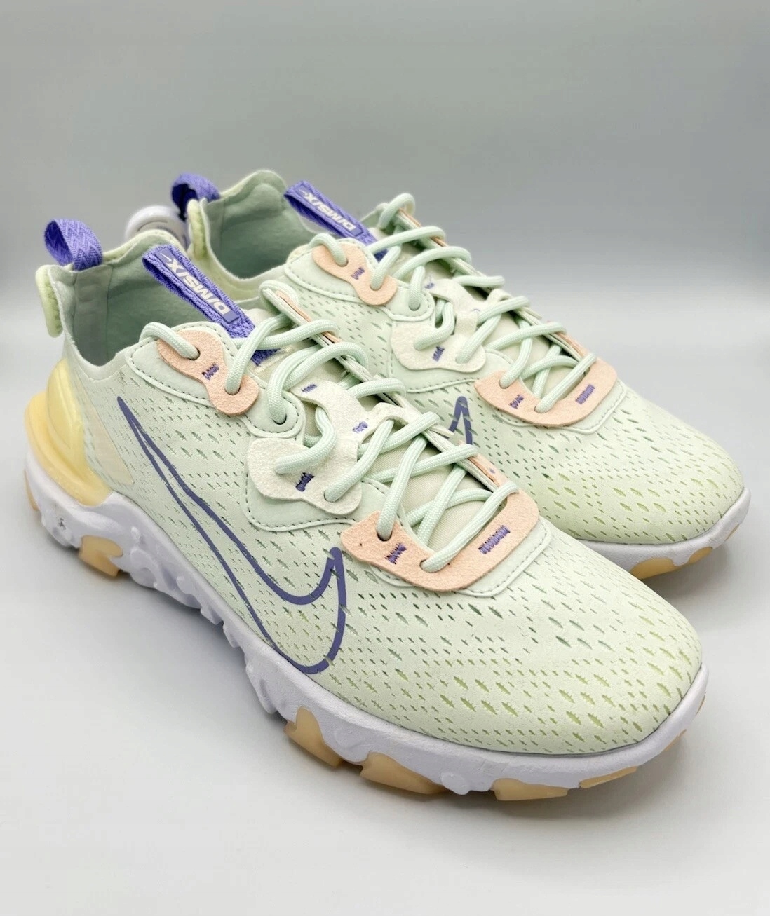 Dámské pohodlné sportovní boty Nike React Vision CI7523-301 vel. 40.5