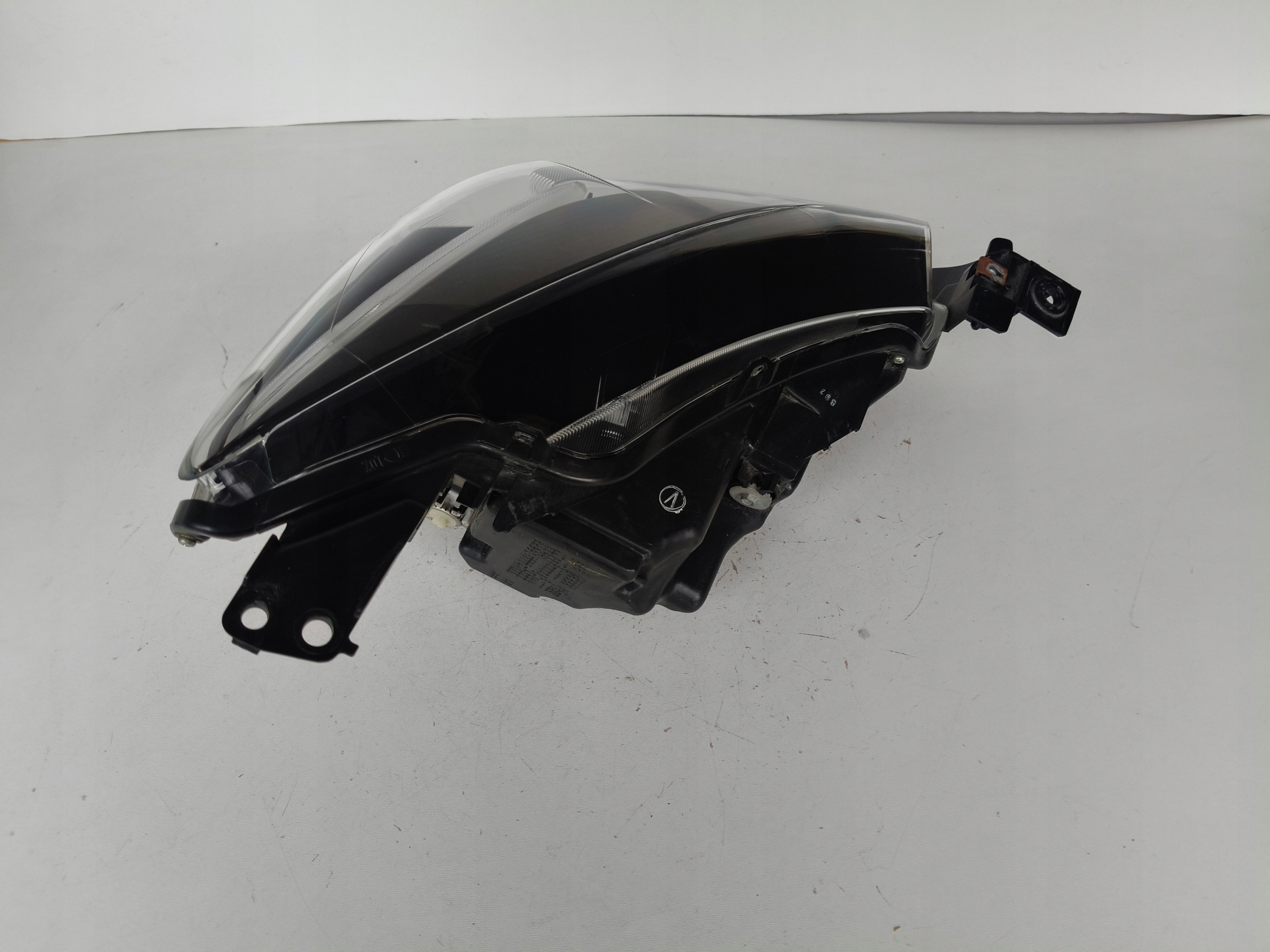 Licht links REFLEKTOR MAZDA 2 14- FULL LED