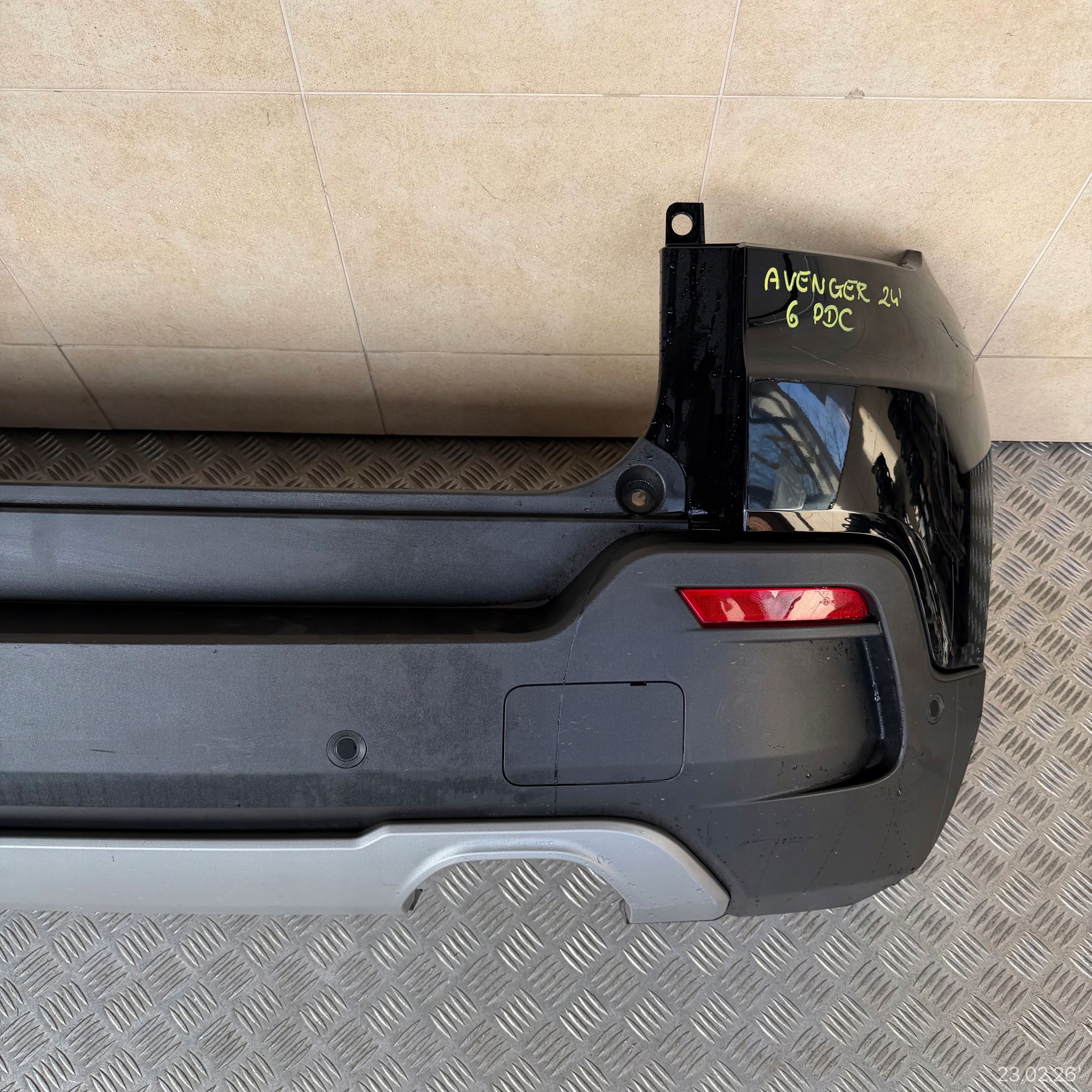 bumper rear complete JEEP AVENGER 2024 ROK 6 PDC
