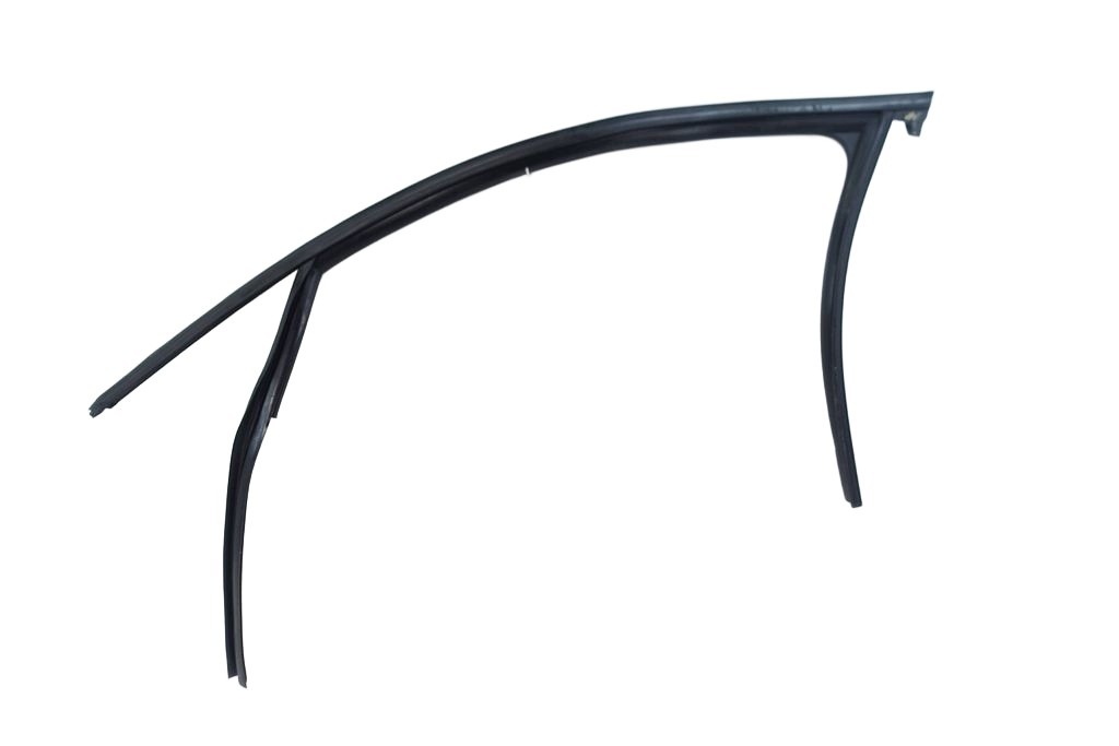 gasket moulding frame door left front AUDI Q5 SQ5 2008-2017 8R0837439G