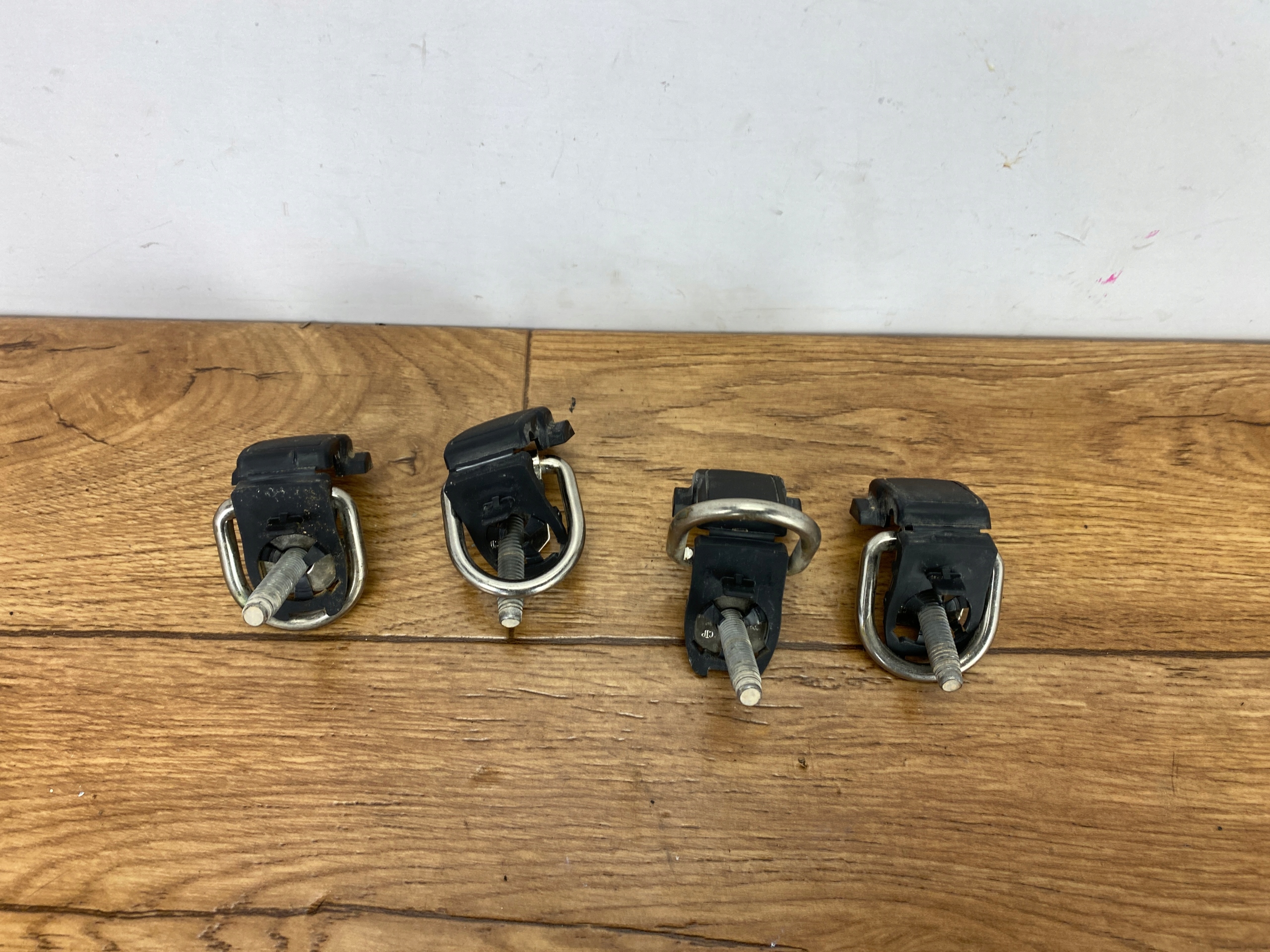 holder paki cabs 5.7 Ram 1500 2019+