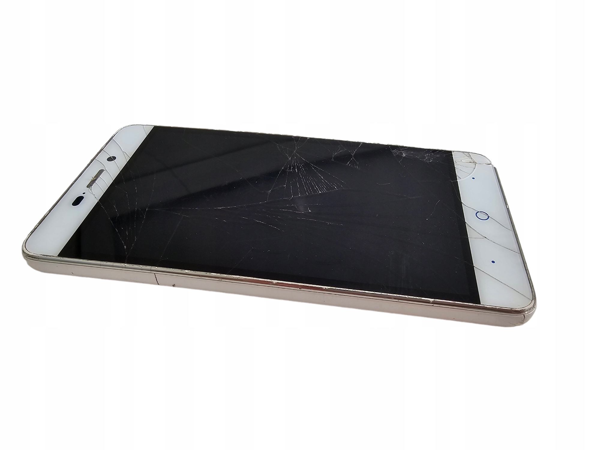 Smartfon ZTE Blade A452 1 GB / 8 GB 3G biały