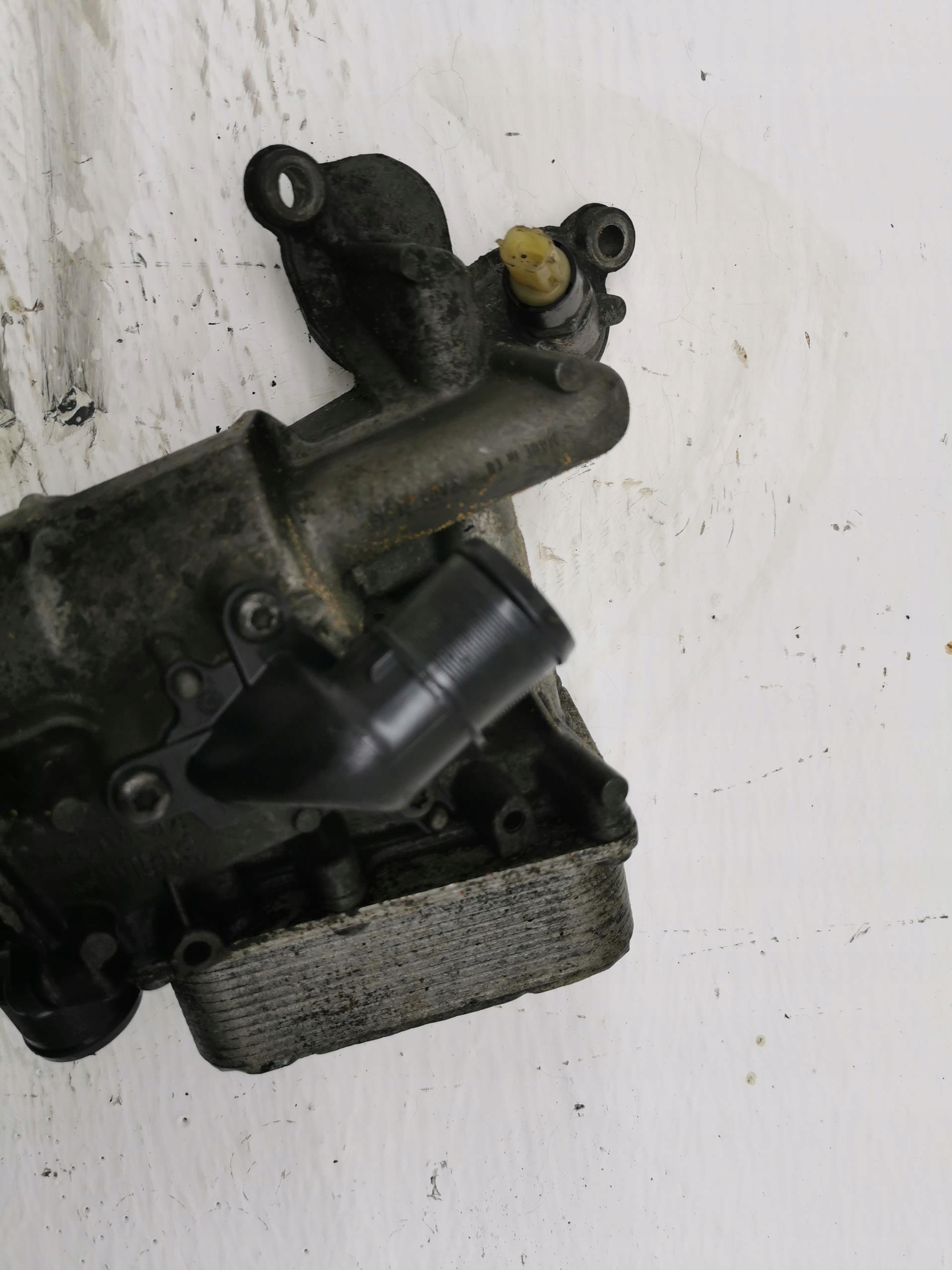 gehäuse filter oil RENAULT TRAFIC II 2.0 DCI