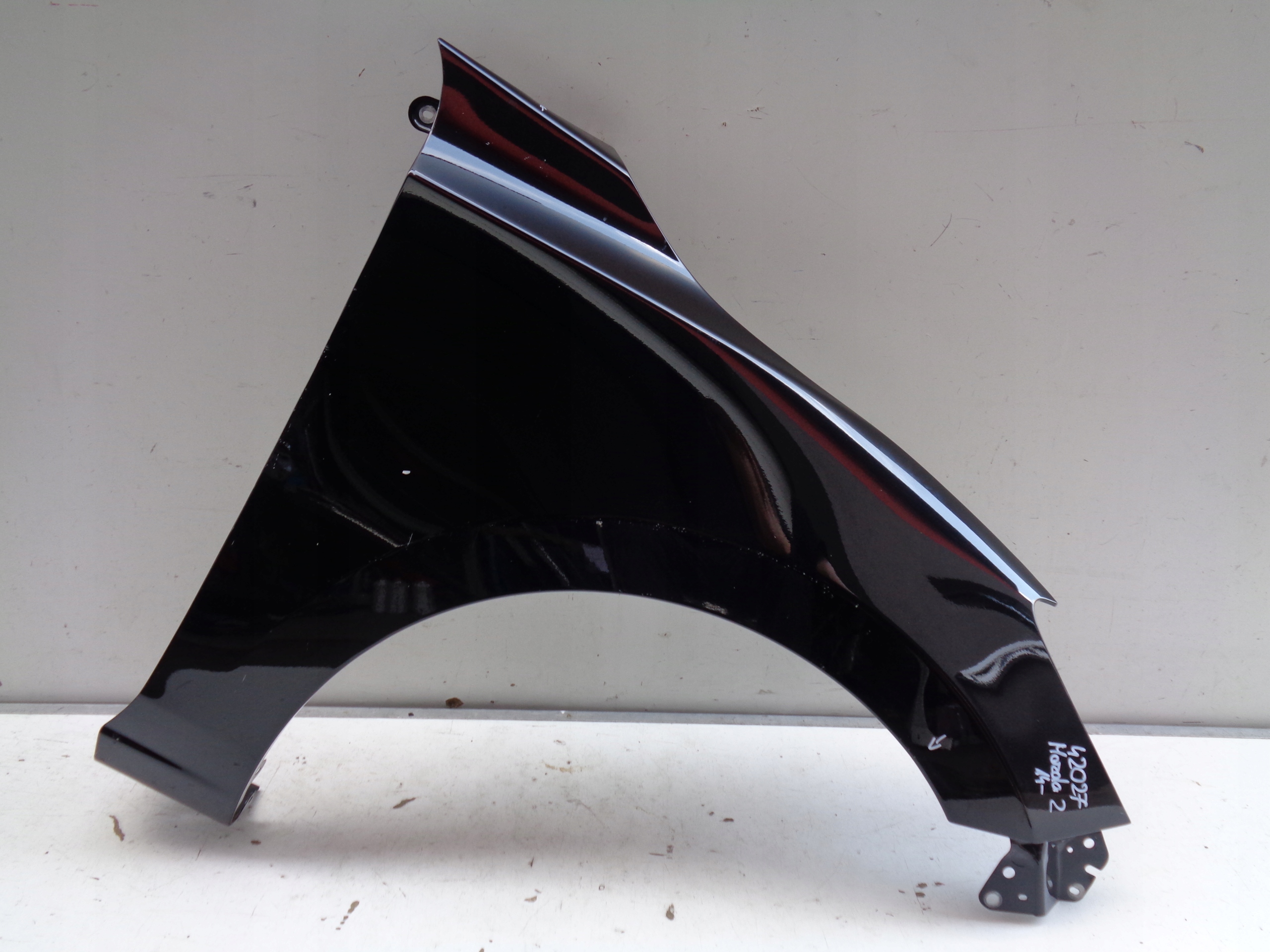 fender right front MAZDA 2 14- NR 42027