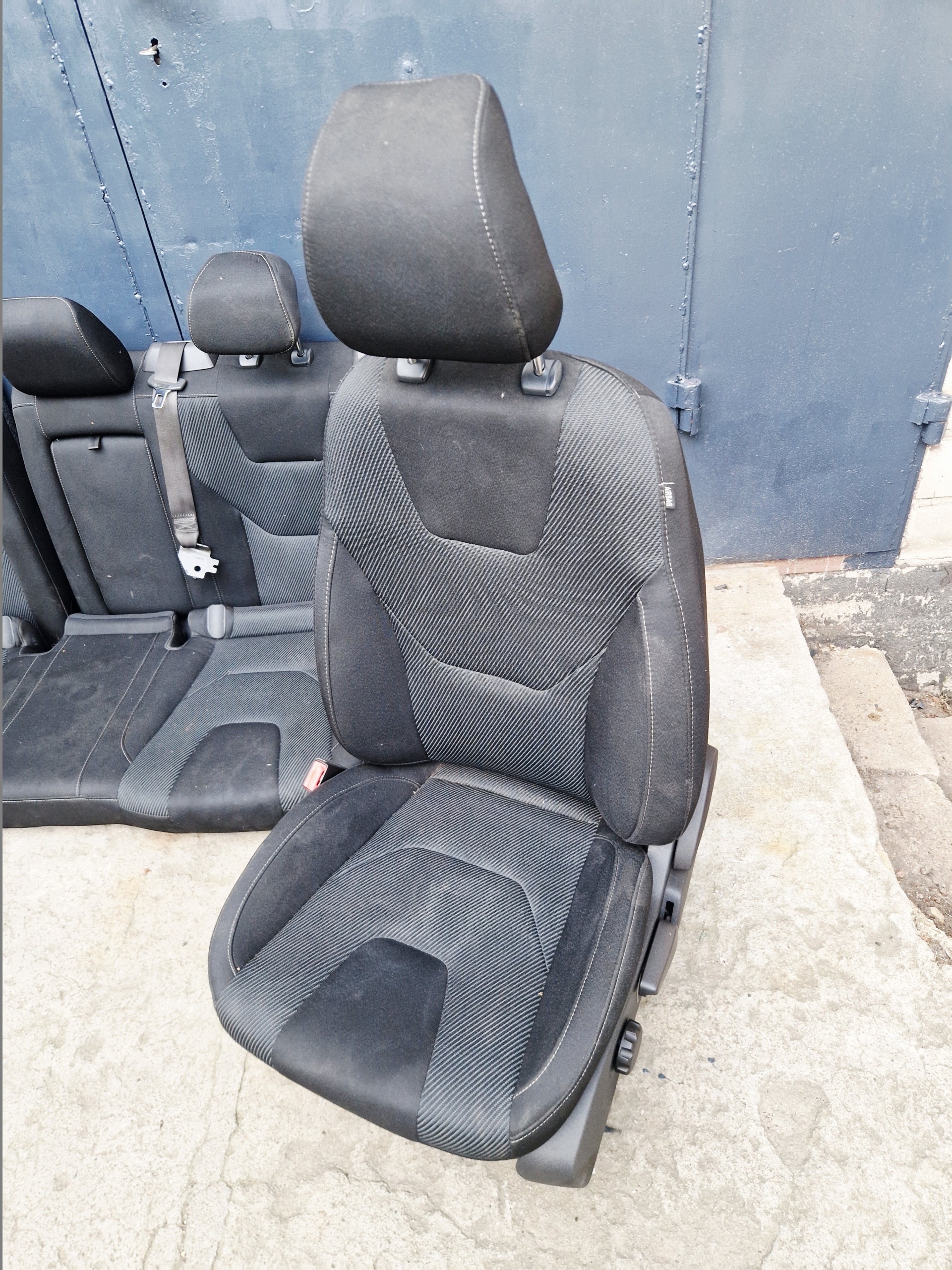FORD MONDEO MK5 HB 5D sitz KOMPLET