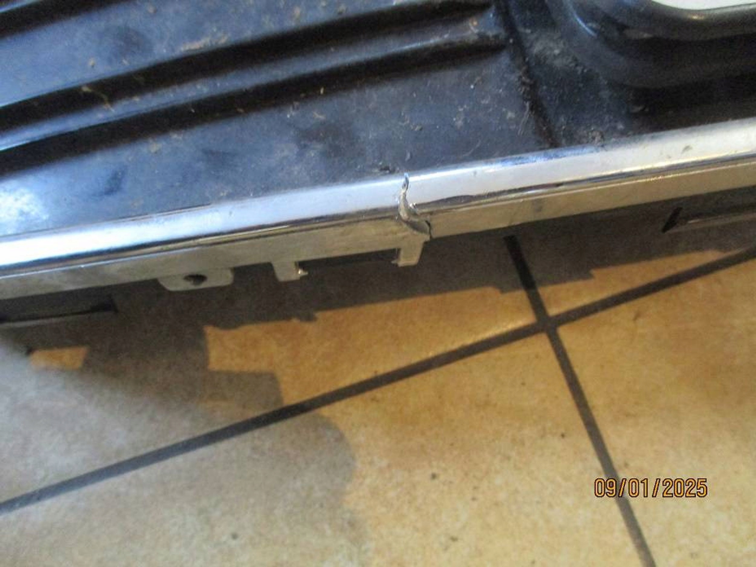 Ford B-MAX I Mk1 Kühlergrill FRONTGRILL Kühlergitter AV1117B968B - Thumbnail 2