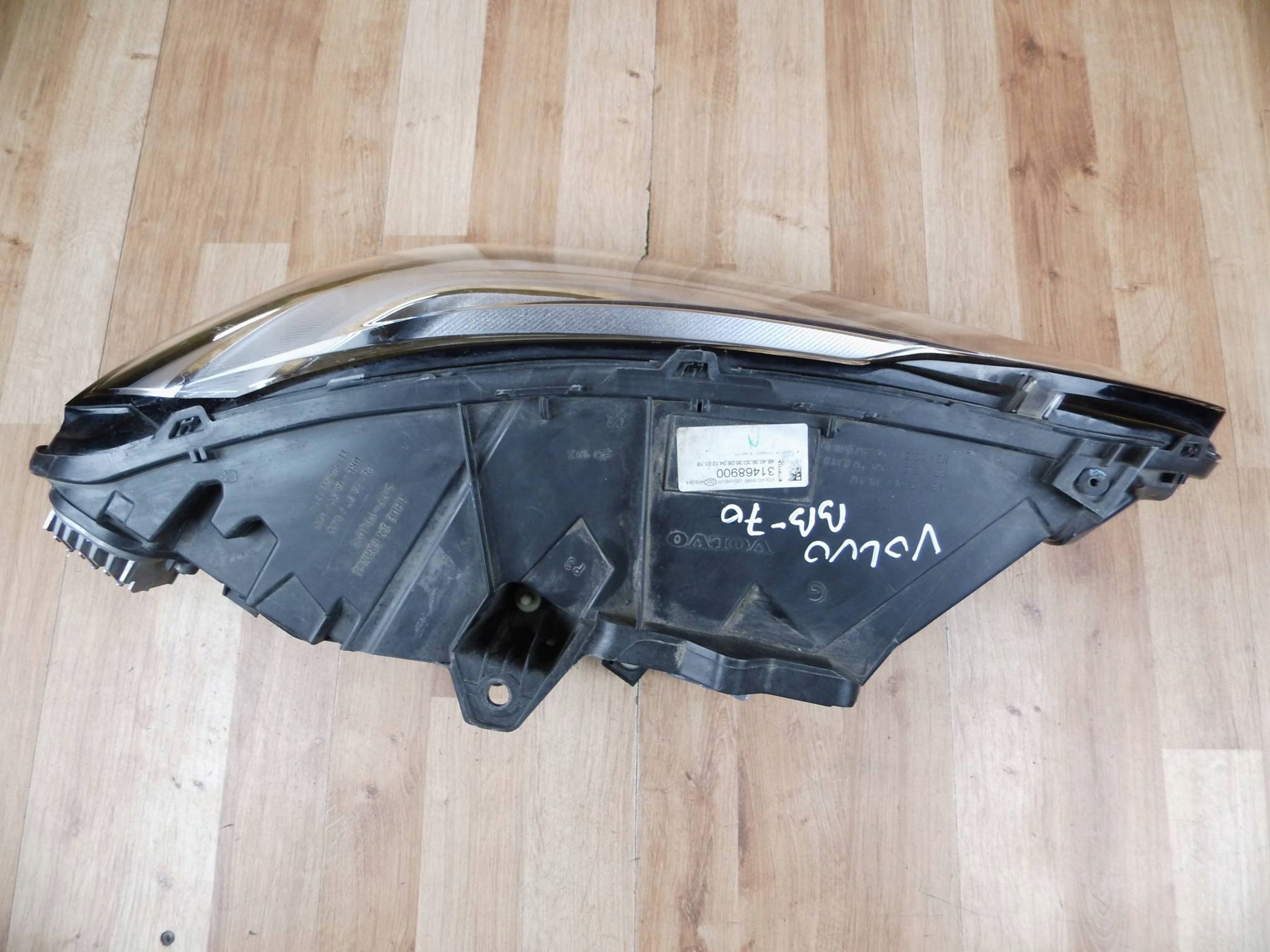 Volvo S90 V90 2016+ light left front front left LED 31468900