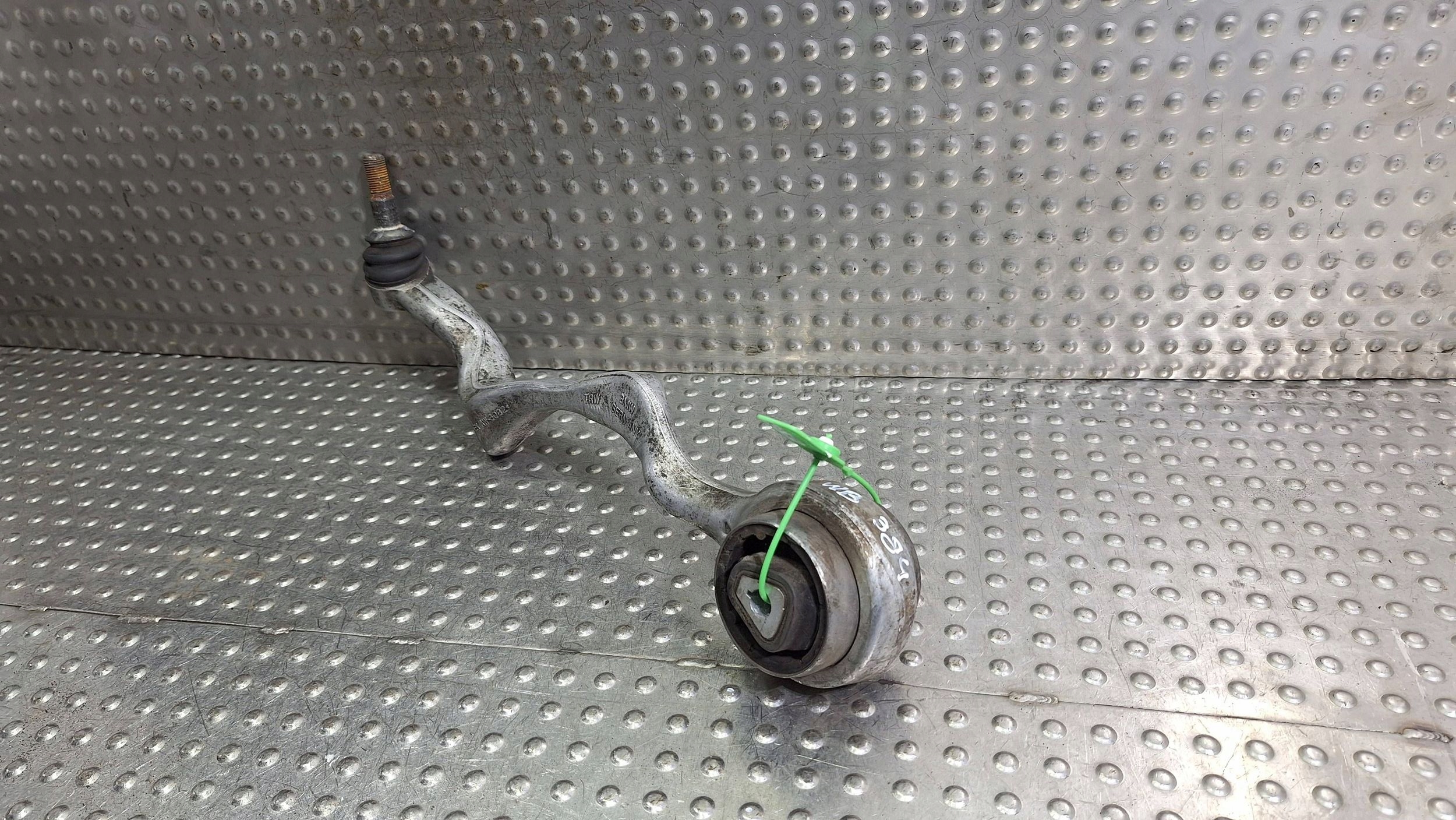 Querlenker links vorne 6763703 BMW E81 E82 E87 E88 E89 E90 E91 E92 E93 X1 E84
